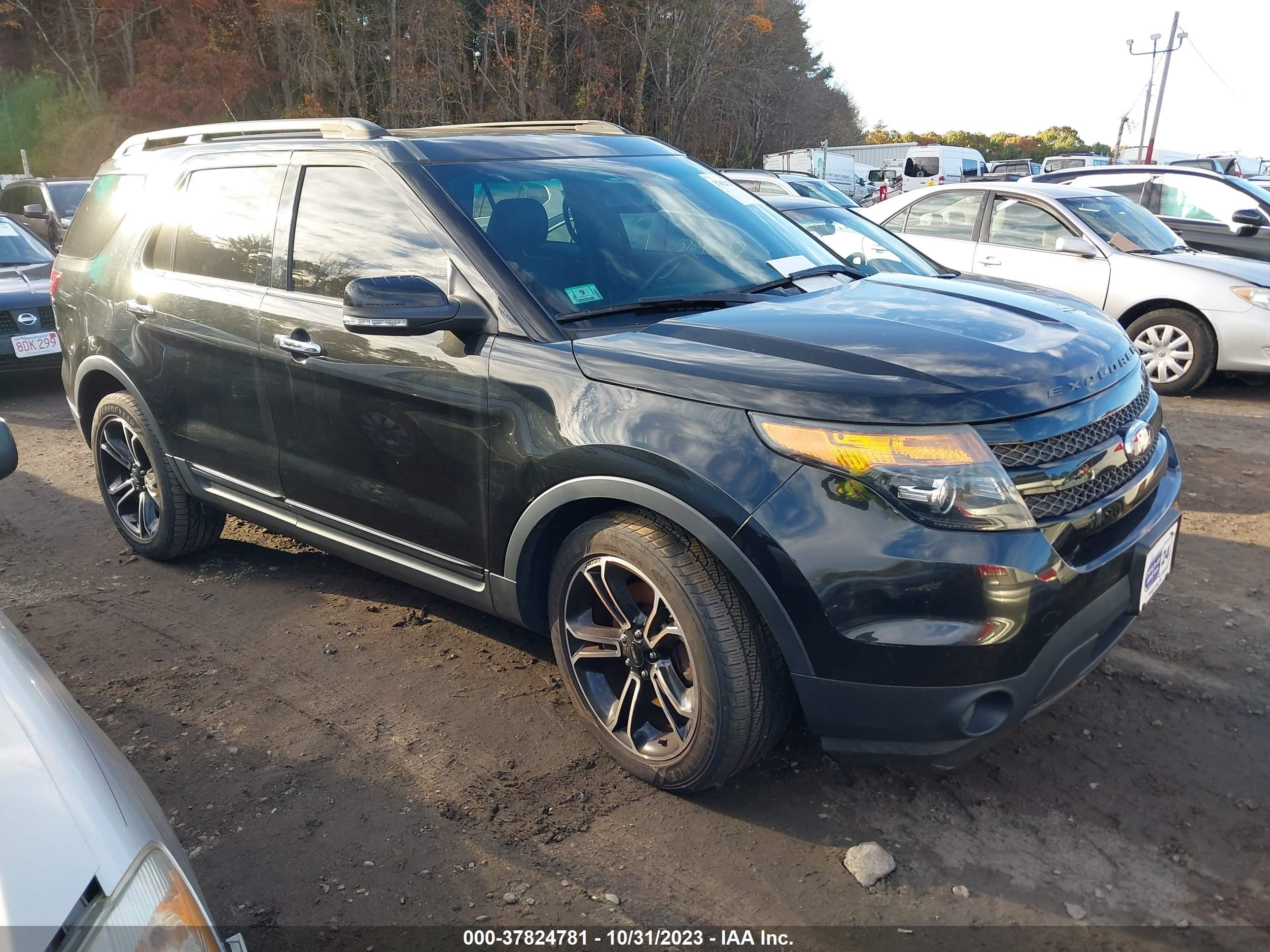 2014 Ford Explorer Sport vin: 1FM5K8GT1EGC53644