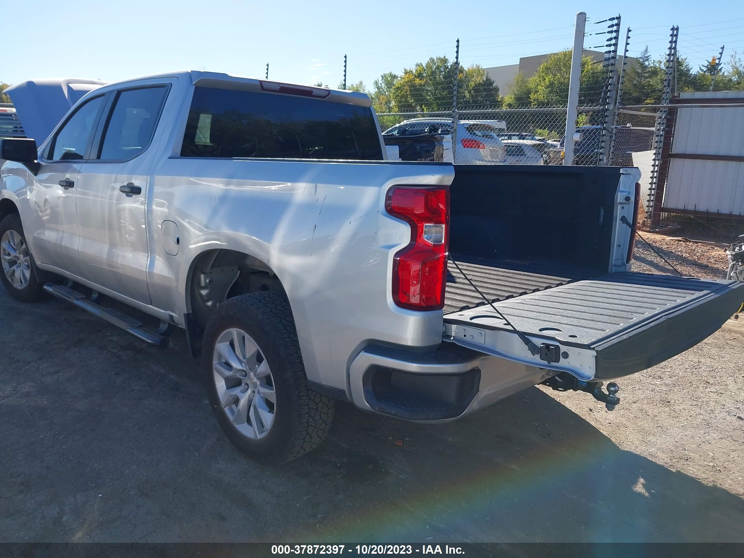 2019 Chevrolet Silverado 1500 Silverado Custom vin: 3GCPWBEH2KG190583