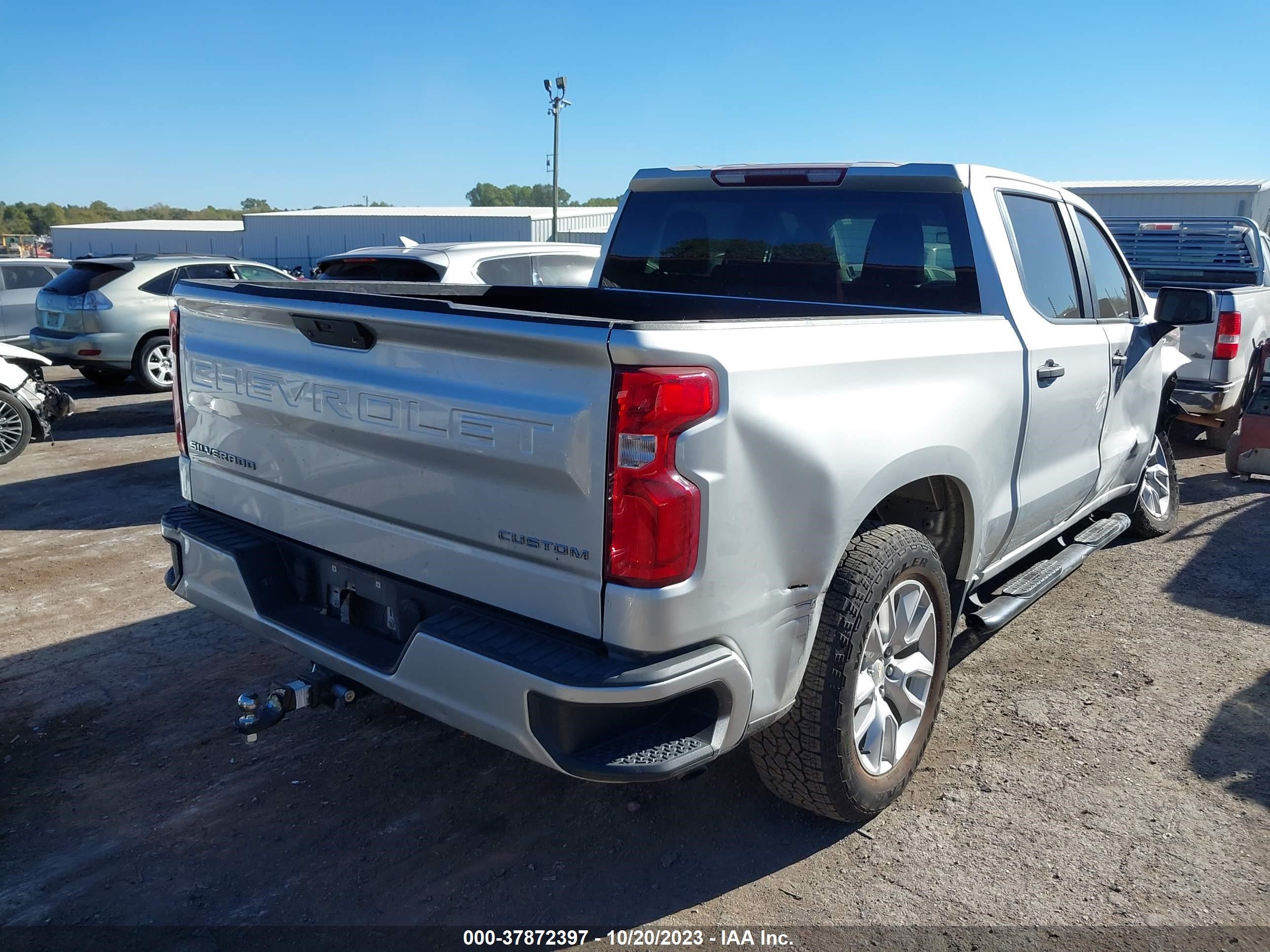 2019 Chevrolet Silverado 1500 Silverado Custom vin: 3GCPWBEH2KG190583