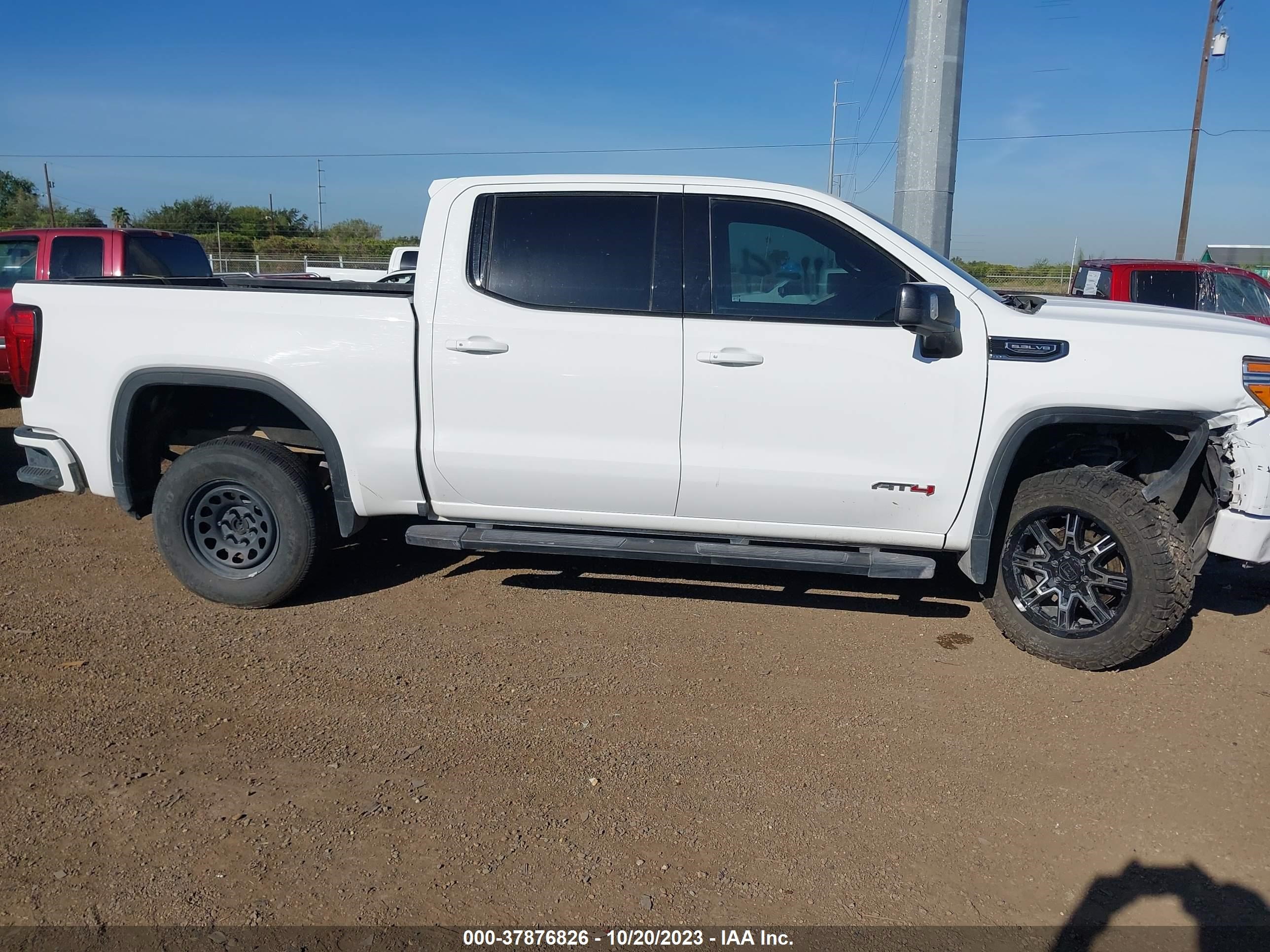 2020 GMC Sierra 1500 4Wd Short Box At4 vin: 3GTP9EED9LG217642