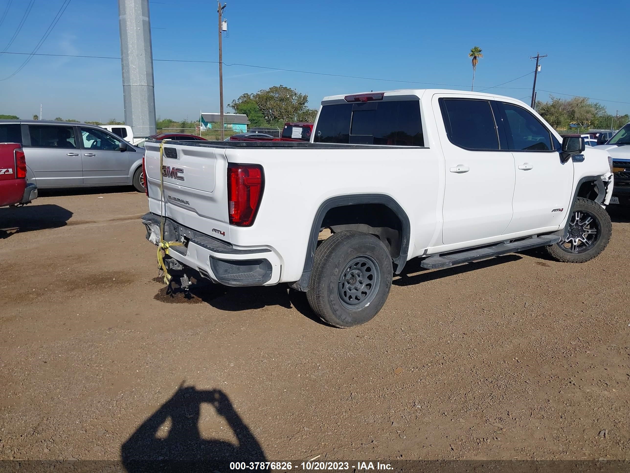 2020 GMC Sierra 1500 4Wd Short Box At4 vin: 3GTP9EED9LG217642