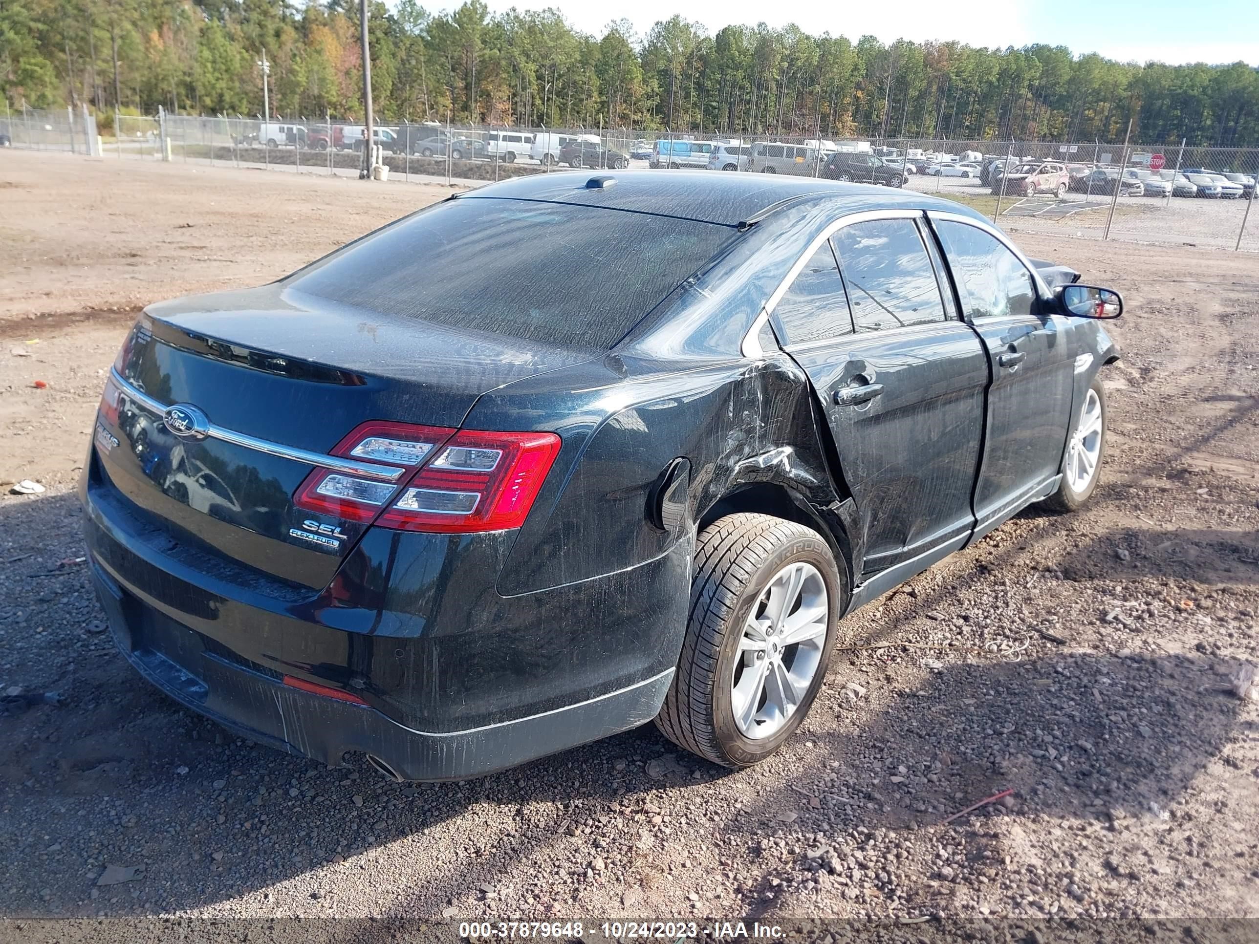 2015 Ford Taurus Sel vin: 1FAHP2E82FG122938