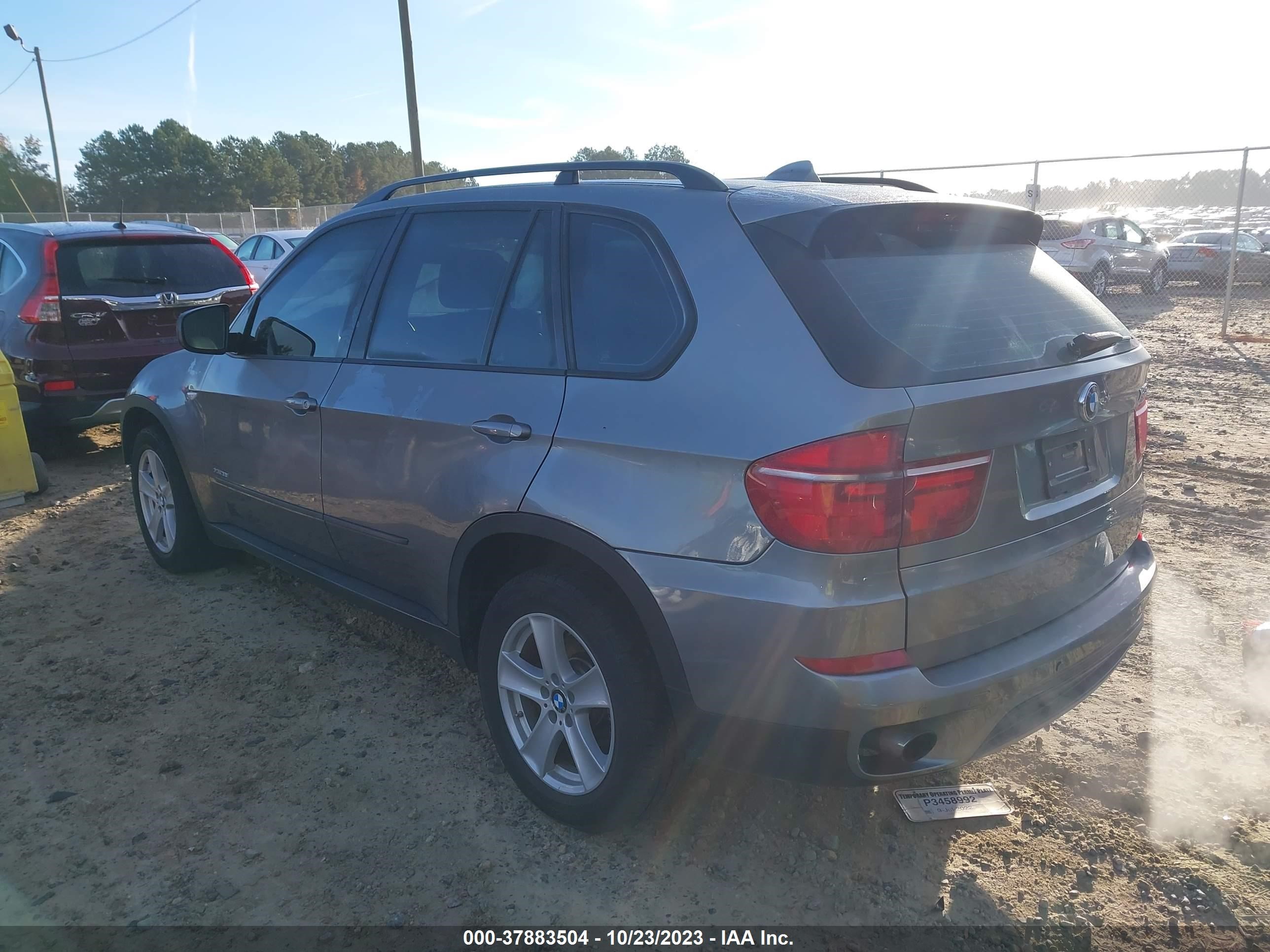 2013 BMW X5 xDrive35I vin: 5UXZV4C58D0G55036