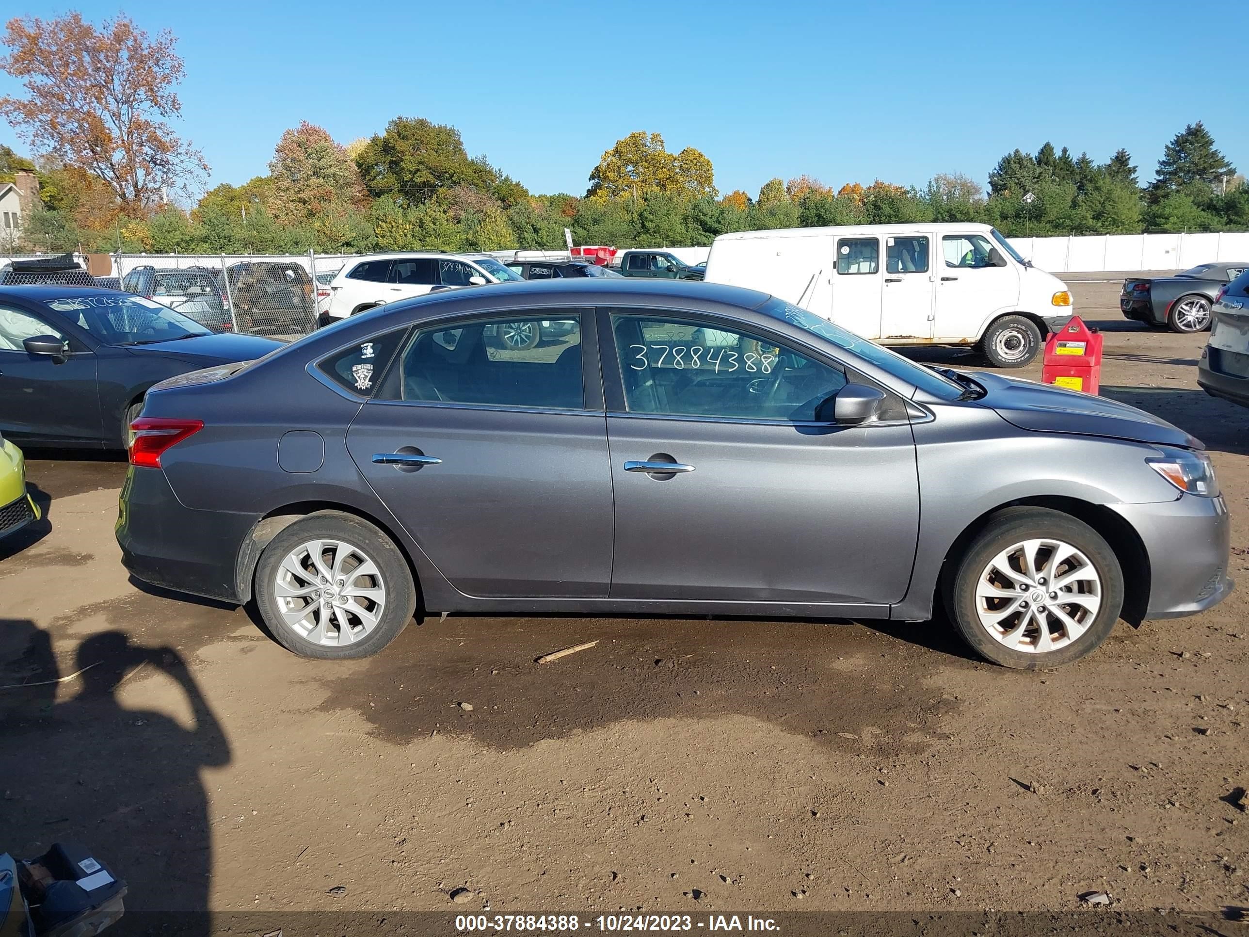 2018 Nissan Sentra Sv vin: 3N1AB7AP1JL649803