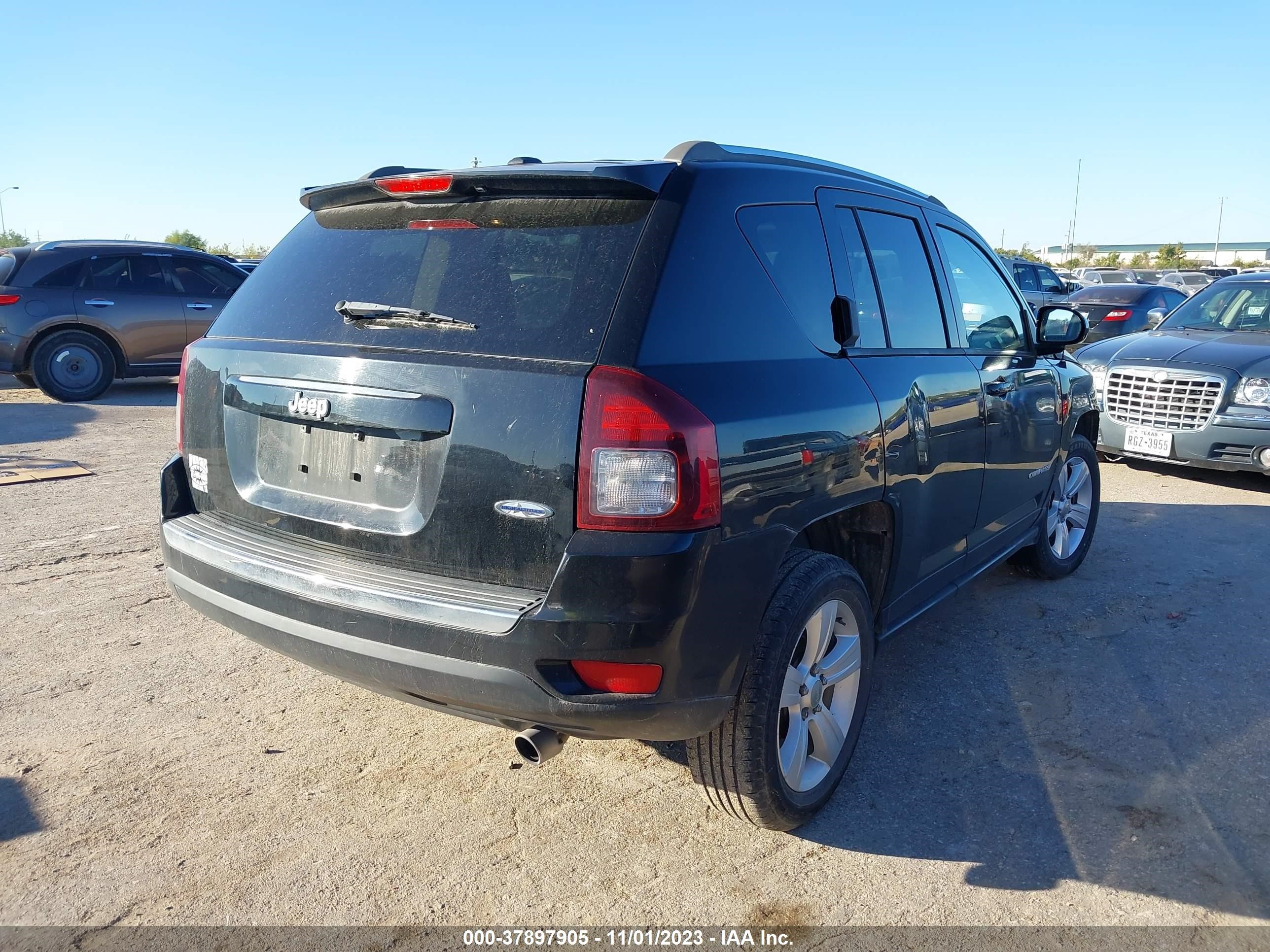 2016 Jeep Compass High Altitude Edition vin: 1C4NJCEA2GD719985