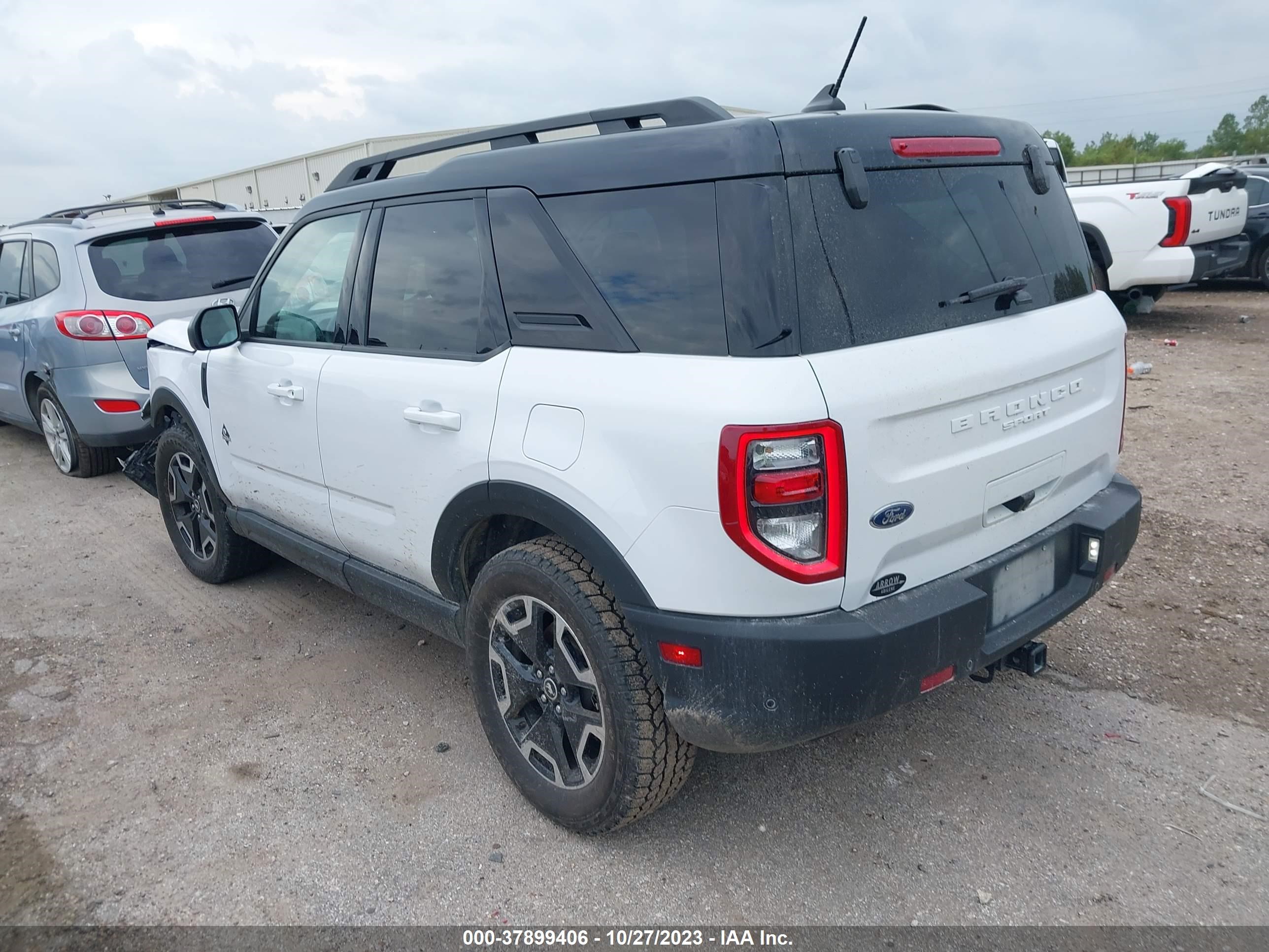 2022 Ford Bronco Sport Outer Banks vin: 3FMCR9C66NRD49190