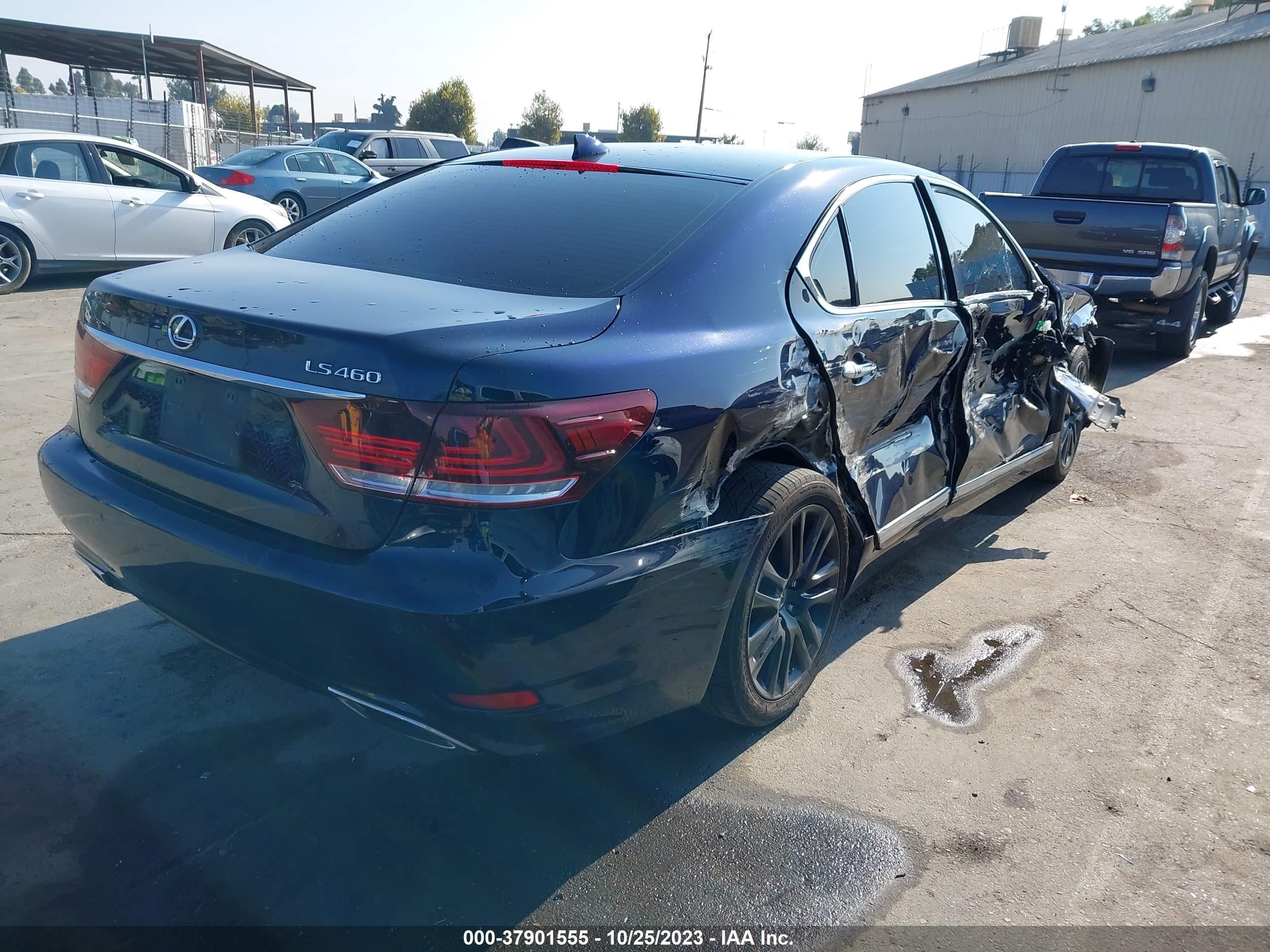 2017 Lexus Ls 460 vin: JTHBL5EF6H5144482