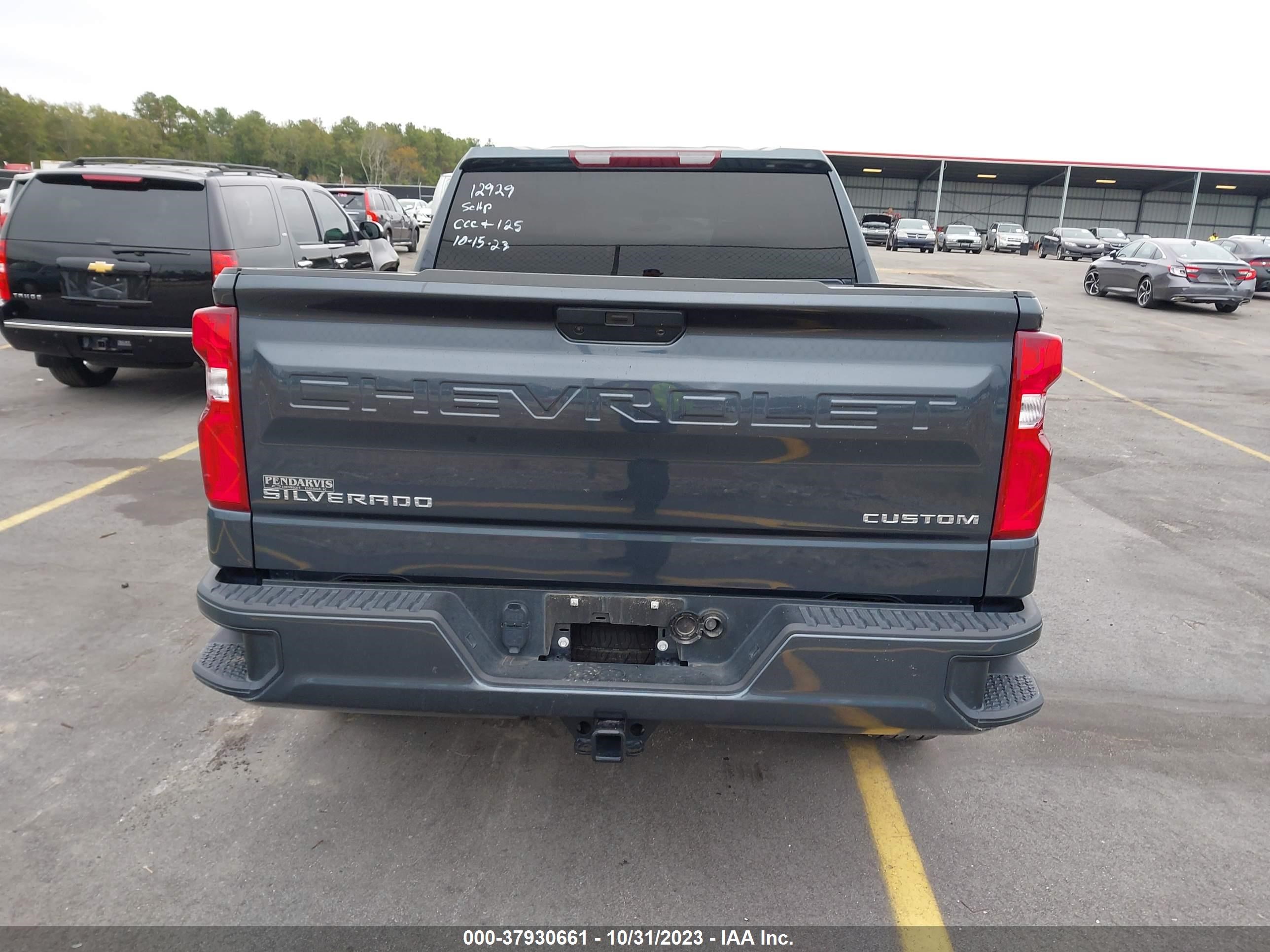 2022 Chevrolet Silverado 1500 Ltd Custom vin: 1GCPYBEK6NZ195442