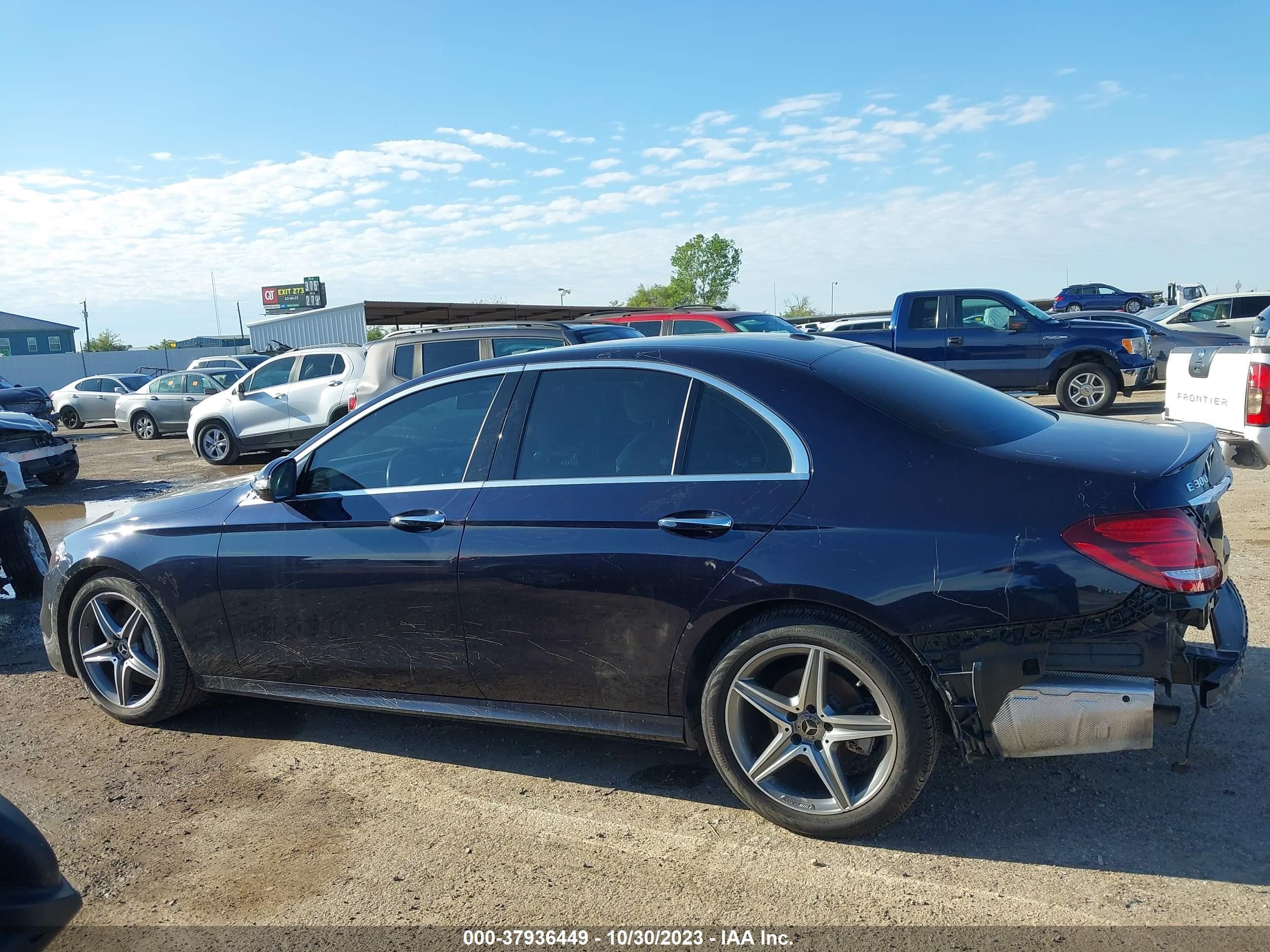 2018 Mercedes-Benz E-Class E 300 vin: WDDZF4JB5JA304021