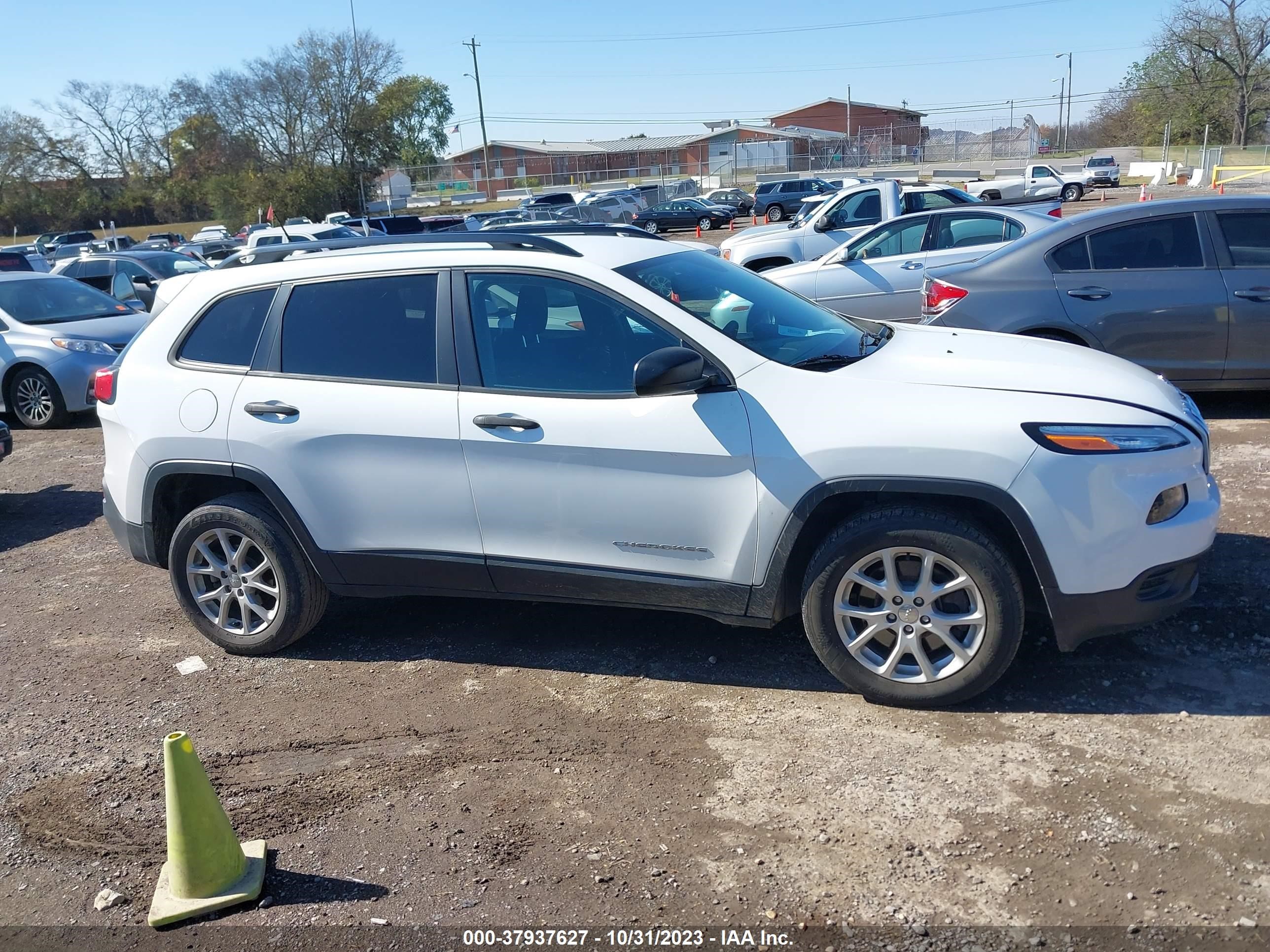 2016 Jeep Cherokee Sport vin: 1C4PJLAB8GW178212