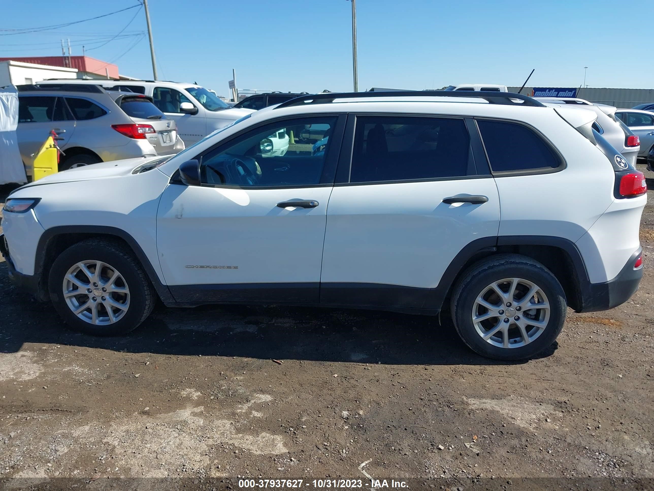 2016 Jeep Cherokee Sport vin: 1C4PJLAB8GW178212