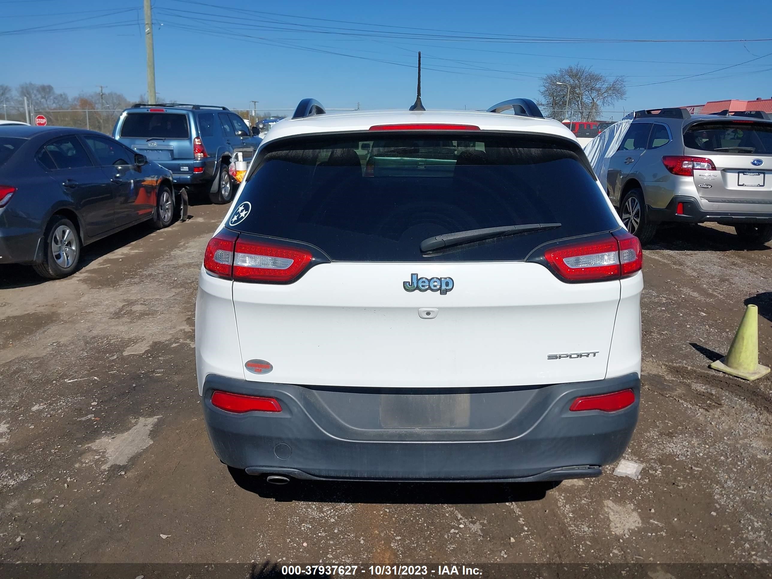 2016 Jeep Cherokee Sport vin: 1C4PJLAB8GW178212