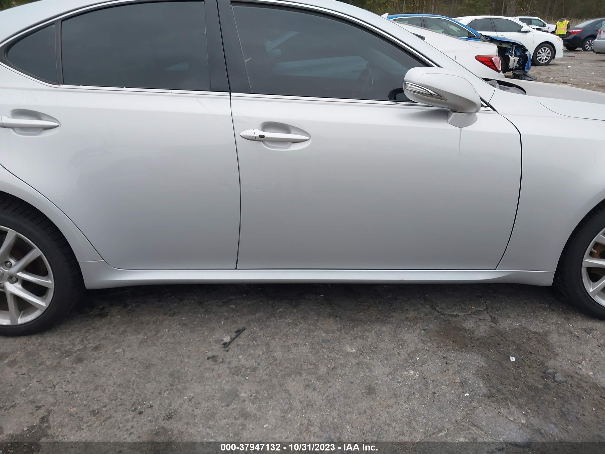 2012 Lexus Is 250 vin: JTHCF5C27C5053709