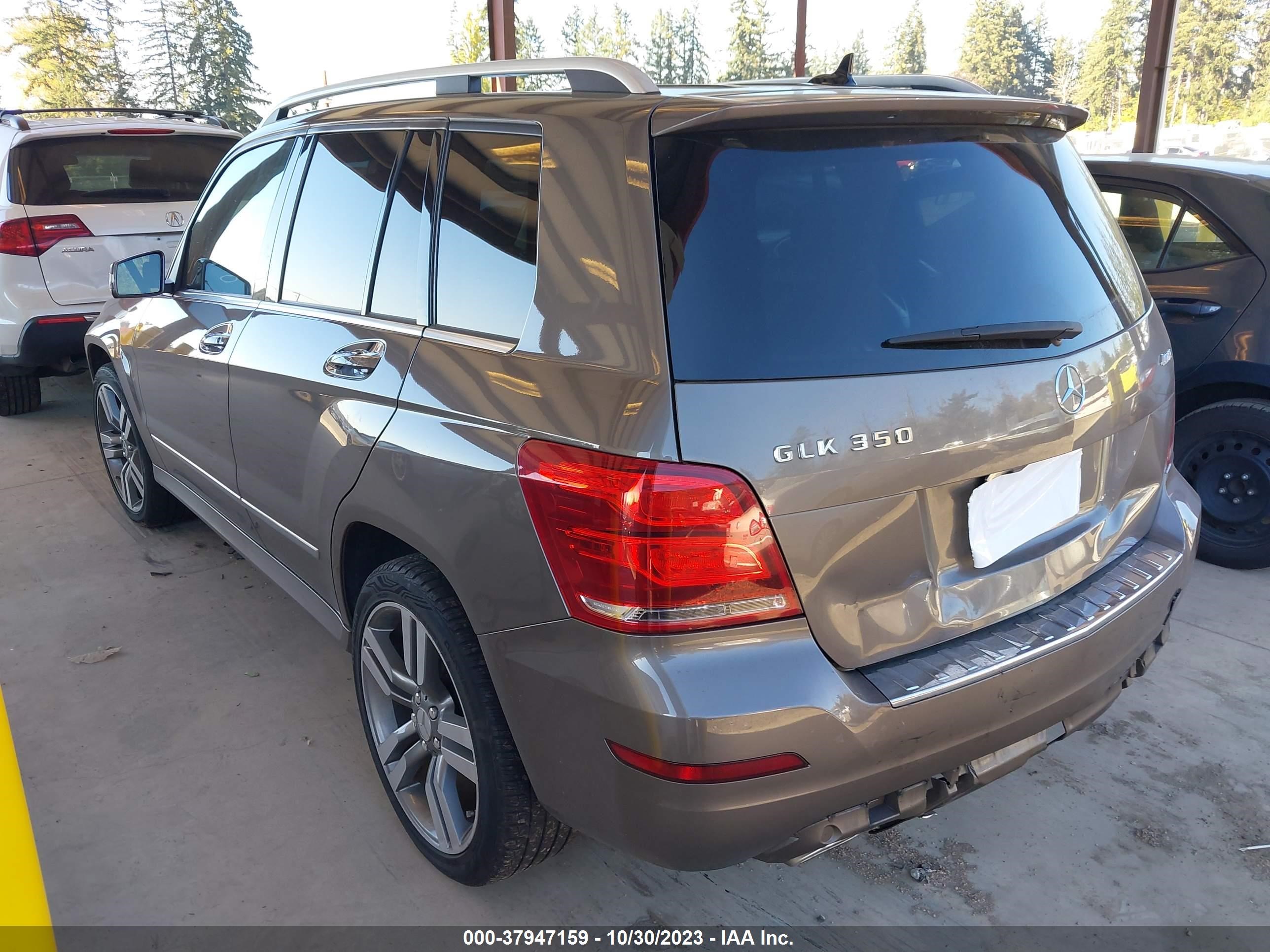 2013 Mercedes-Benz Glk-Class Glk 350 vin: WDCGG8JB4DG030974