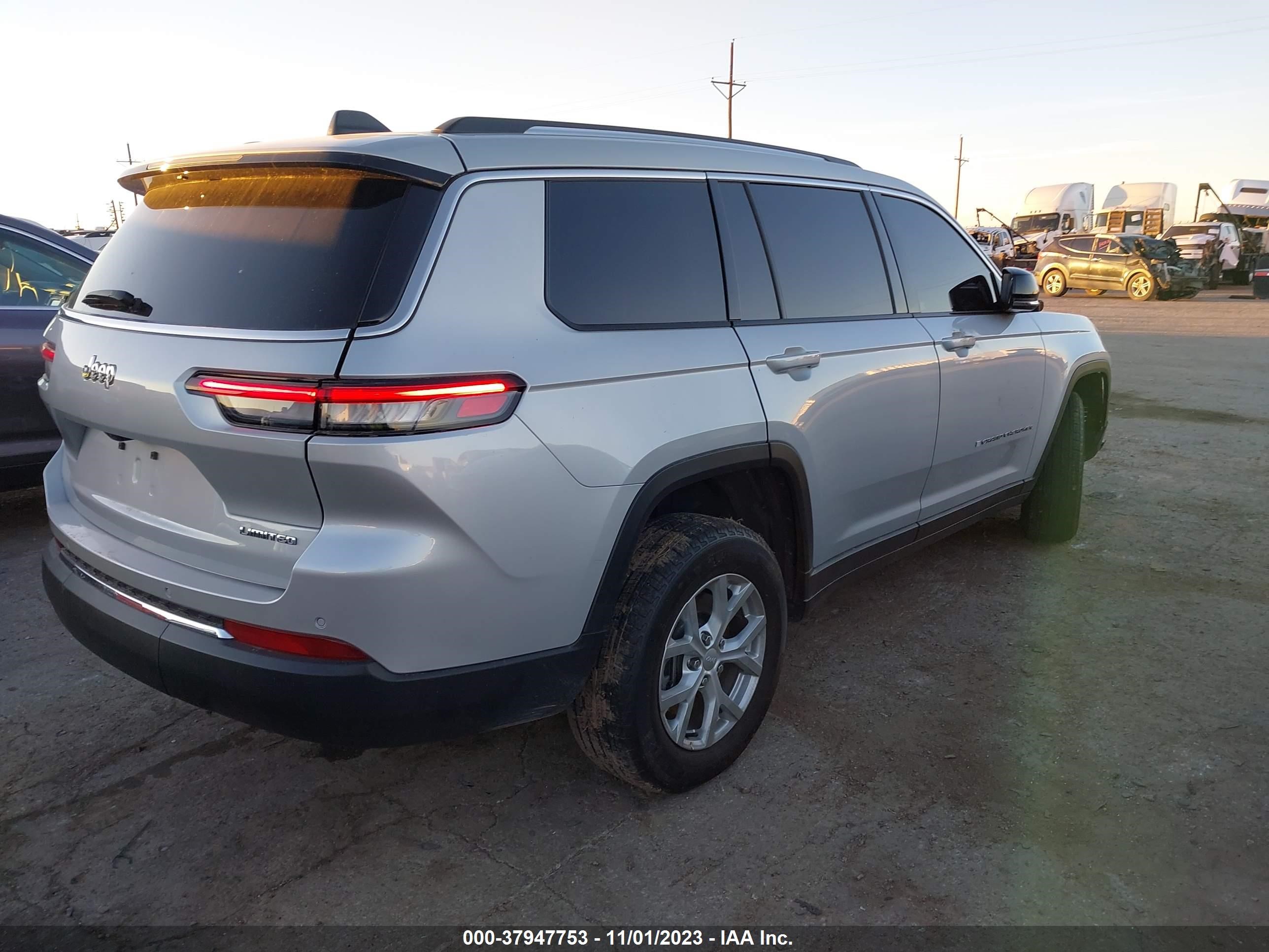 2023 Jeep Grand Cherokee L Limited vin: 1C4RJJBG8P8783343