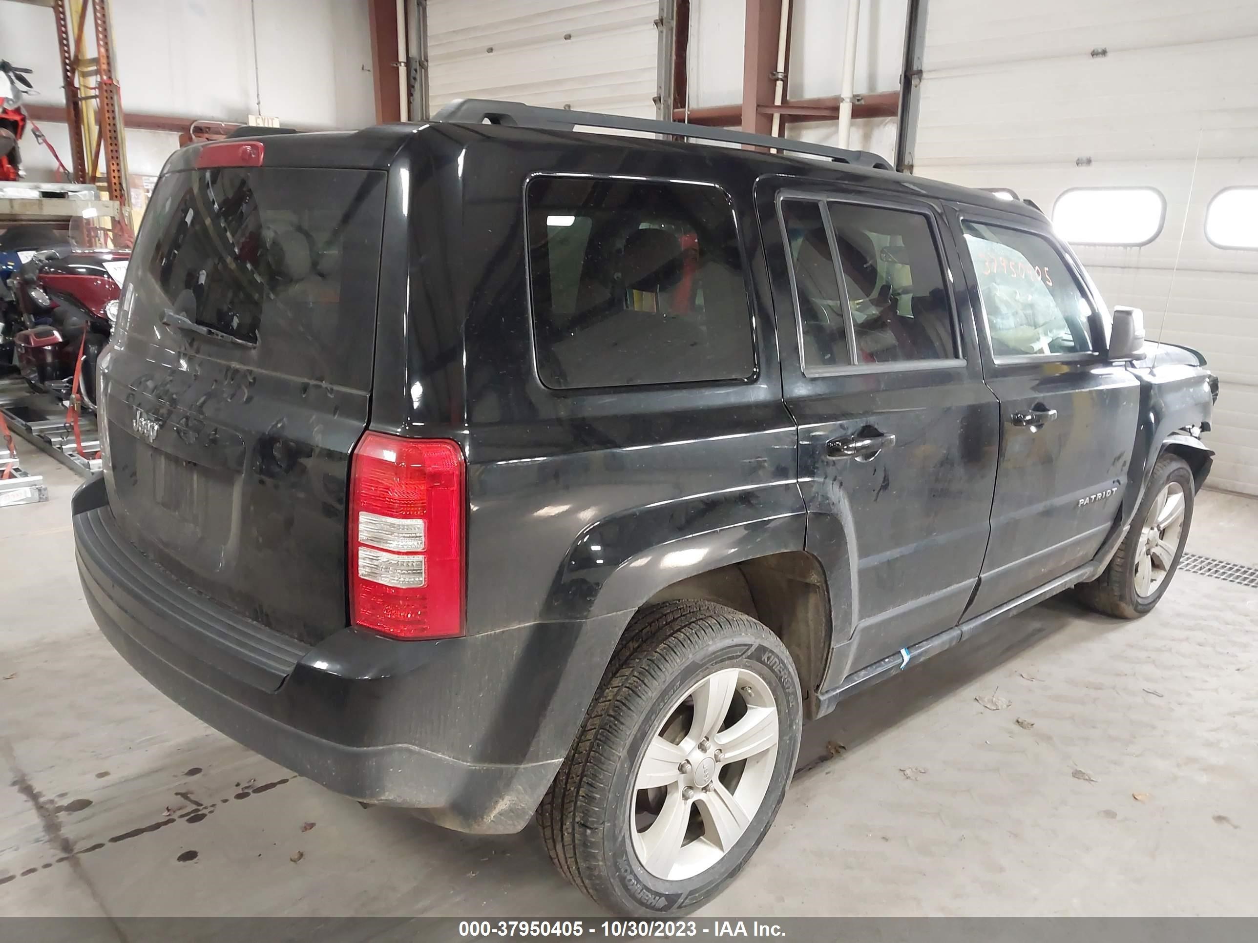 2012 Jeep Patriot Latitude vin: 1C4NJPFA2CD542581