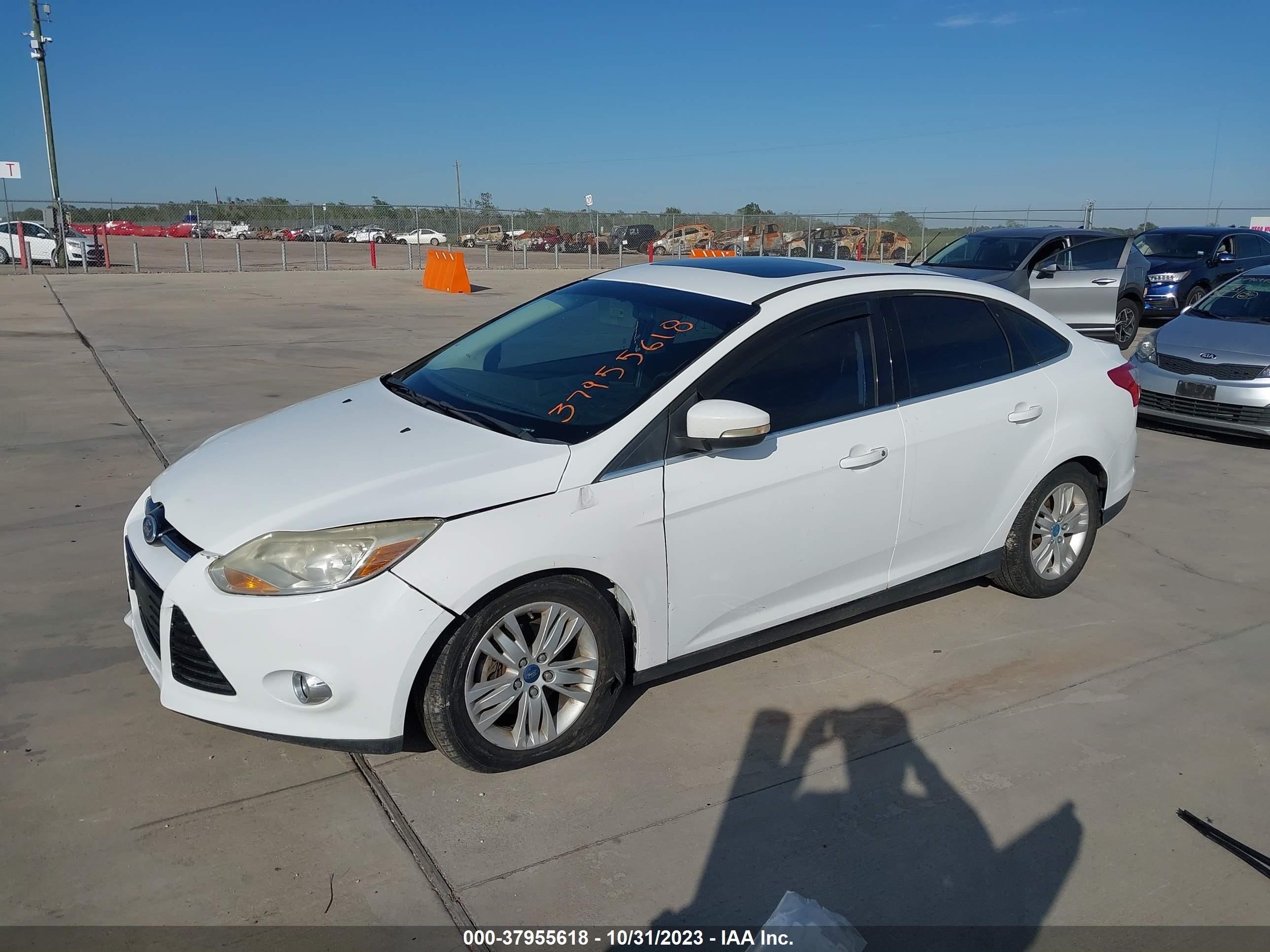 2012 Ford Focus Sel vin: 1FAHP3H21CL168437