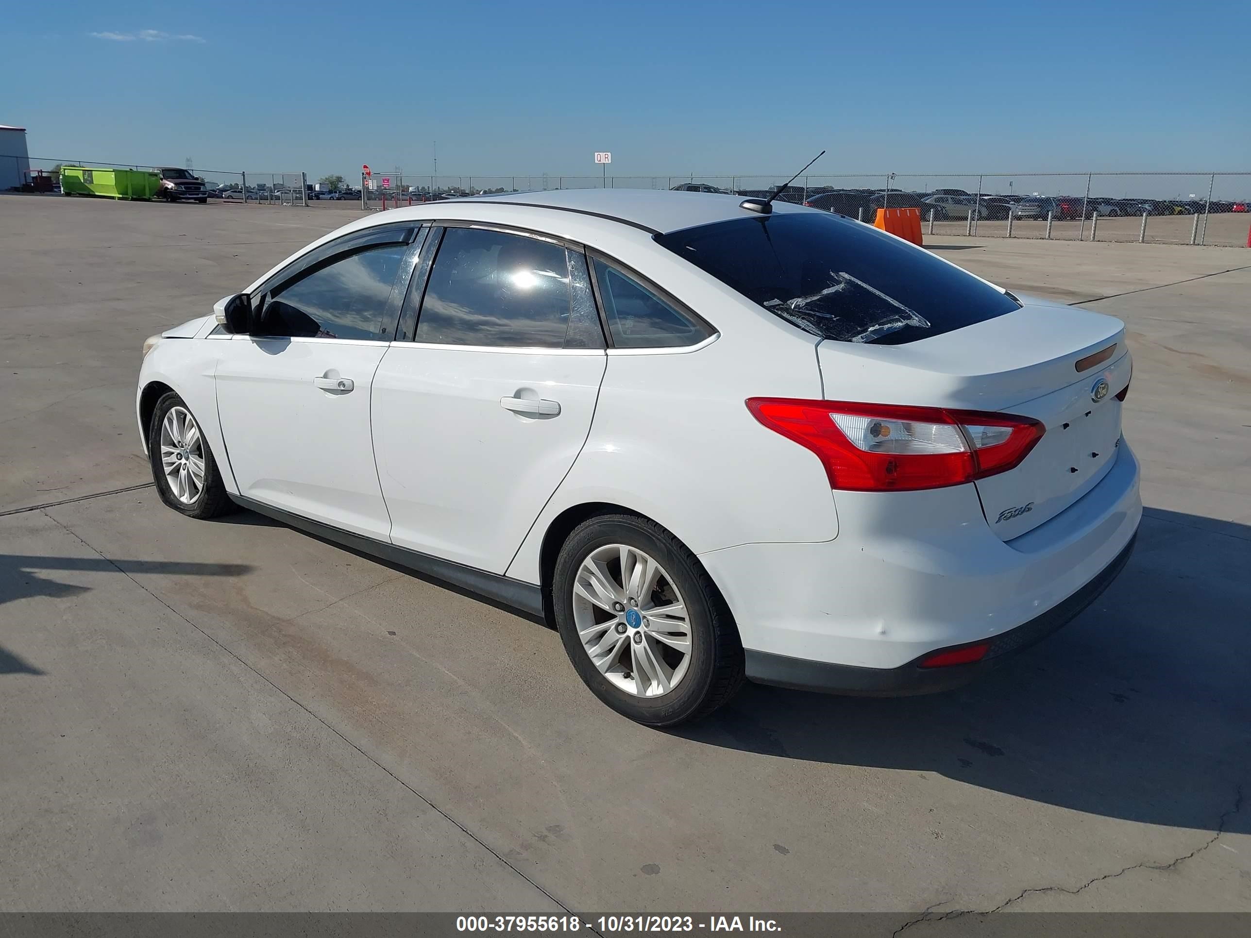 2012 Ford Focus Sel vin: 1FAHP3H21CL168437