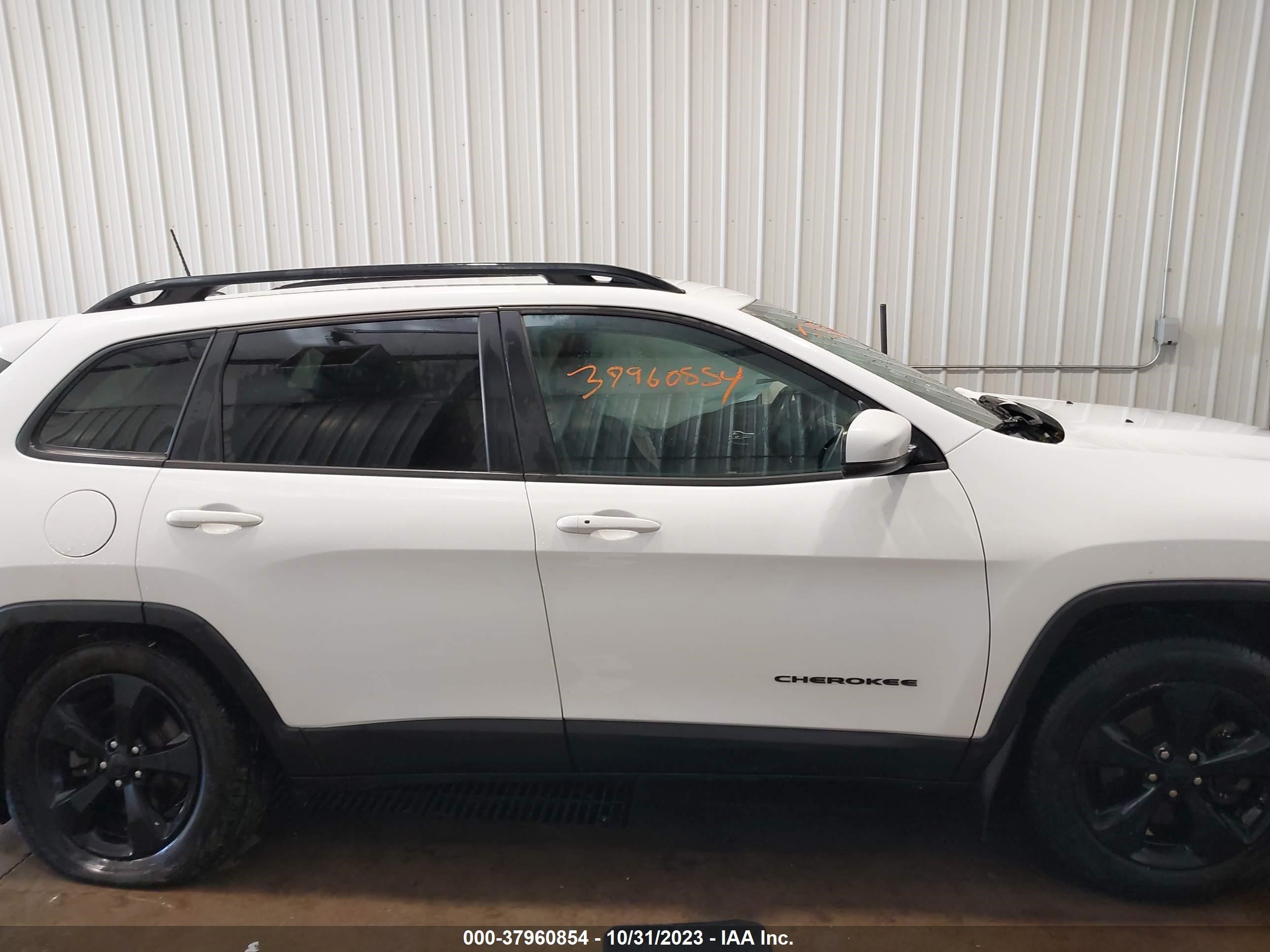 2018 Jeep Cherokee Limited 4X4 vin: 1C4PJMDB7JD609093