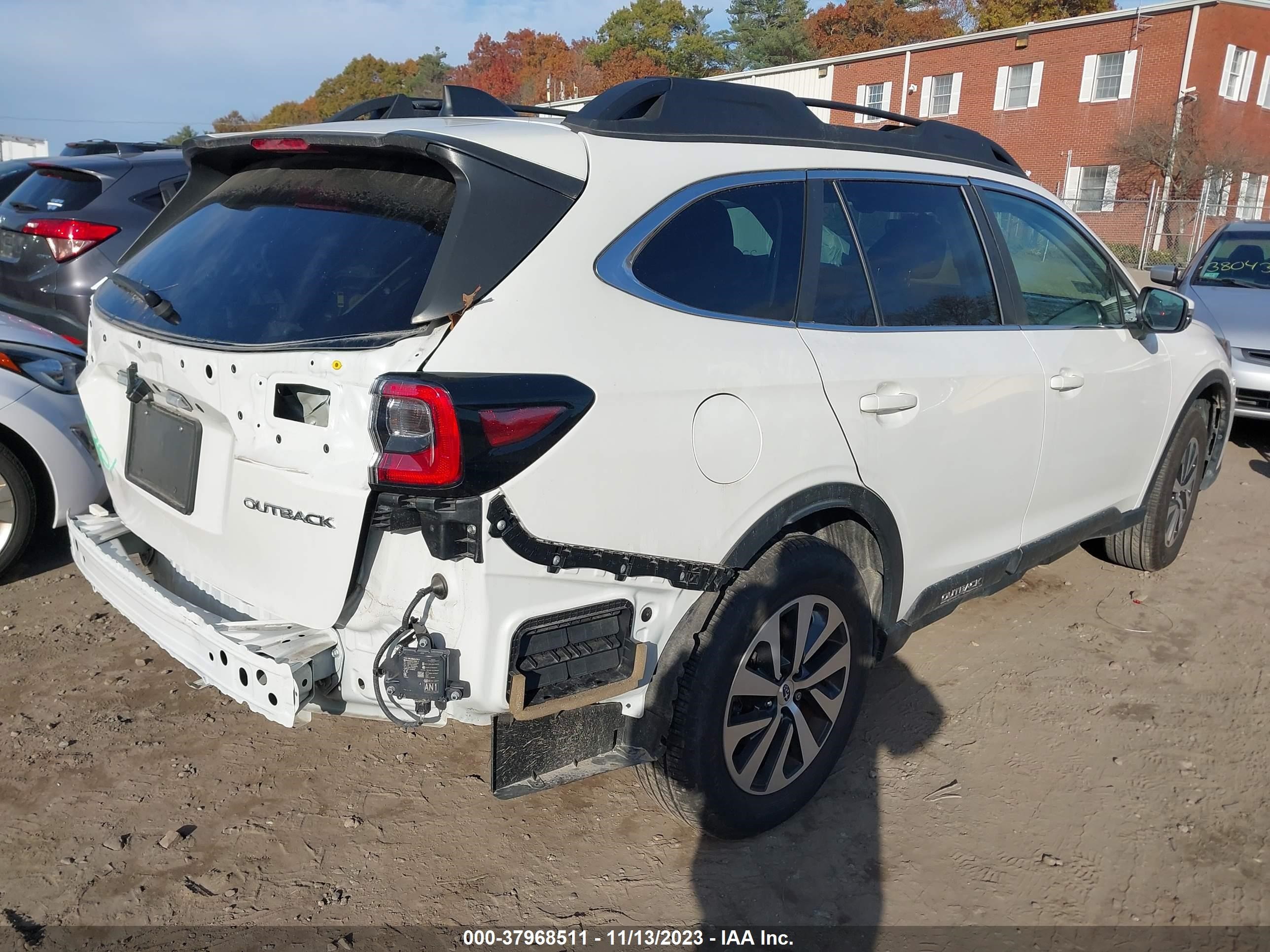 2021 Subaru Outback Premium vin: 4S4BTADCXM3215878