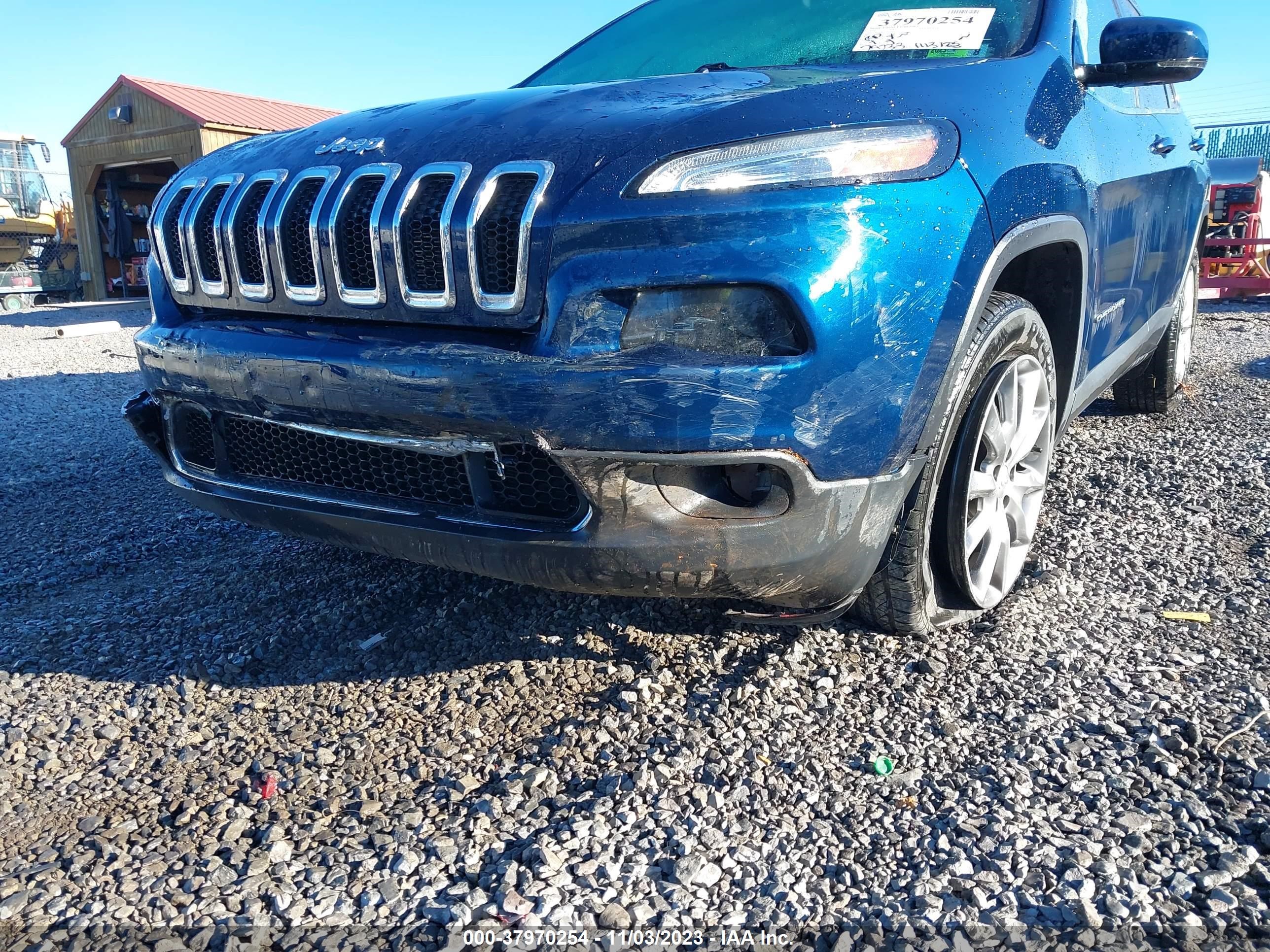 2018 Jeep Cherokee Limited 4X4 vin: 1C4PJMDX8JD601564