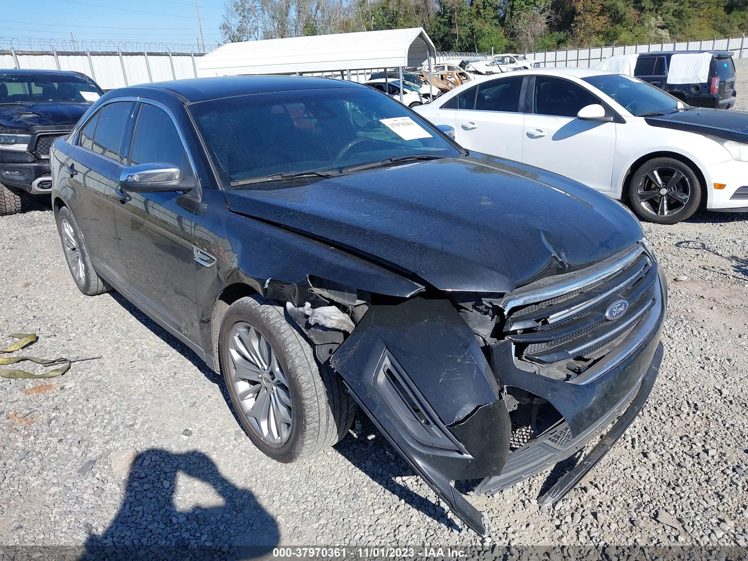 2017 Ford Taurus Limited vin: 1FAHP2F88HG111671