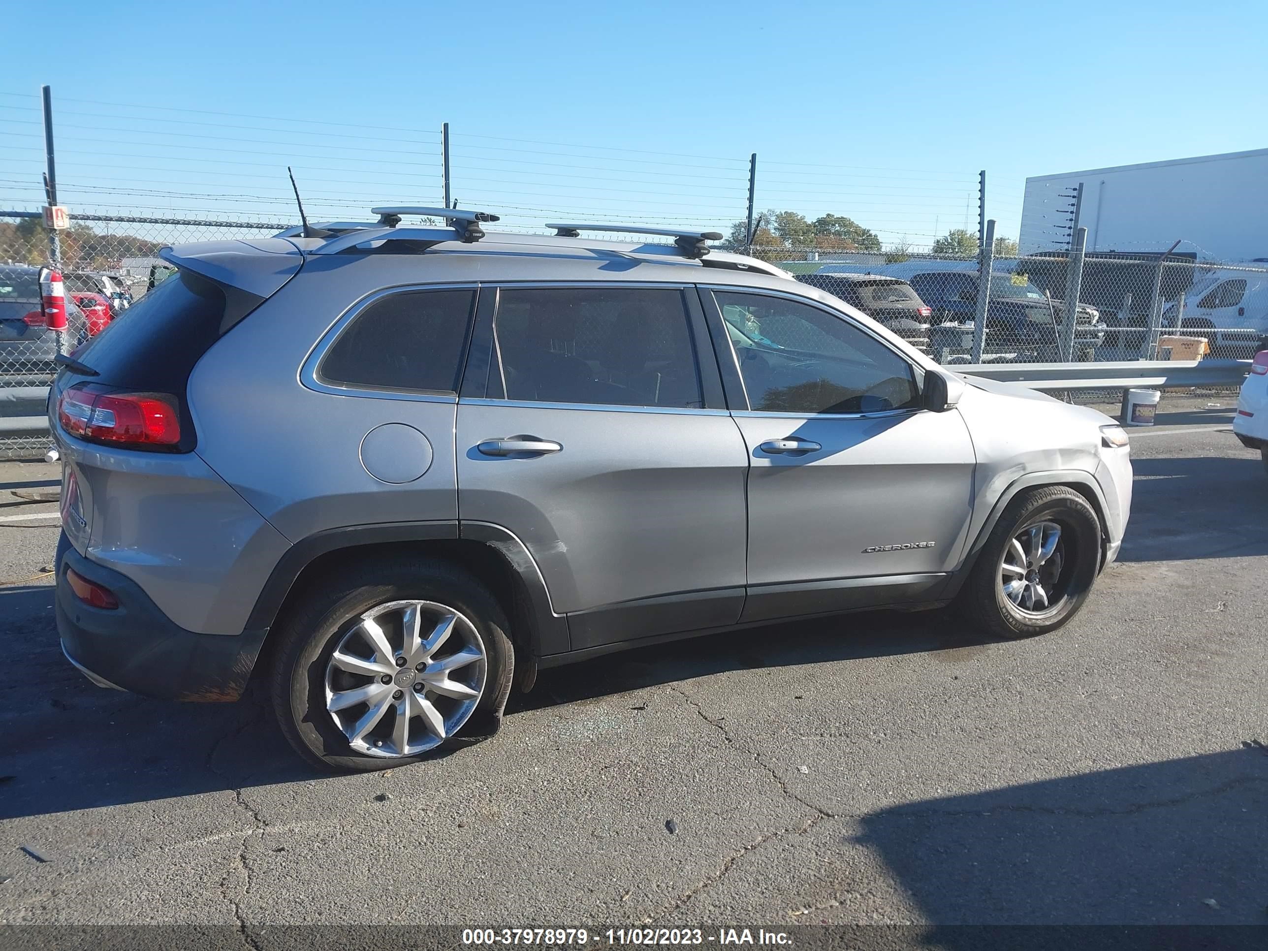 2016 Jeep Cherokee Limited vin: 1C4PJMDS7GW253421