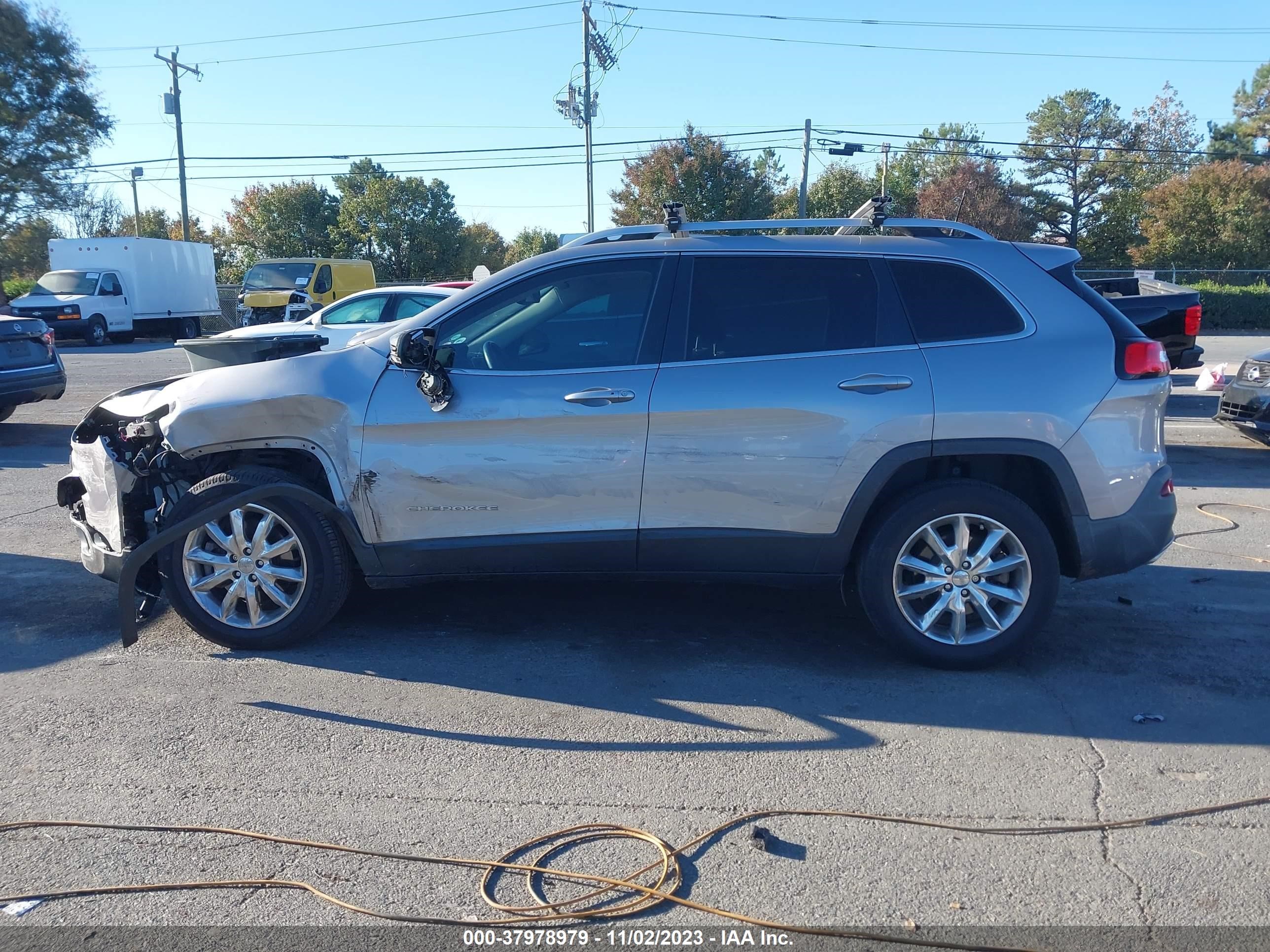 2016 Jeep Cherokee Limited vin: 1C4PJMDS7GW253421