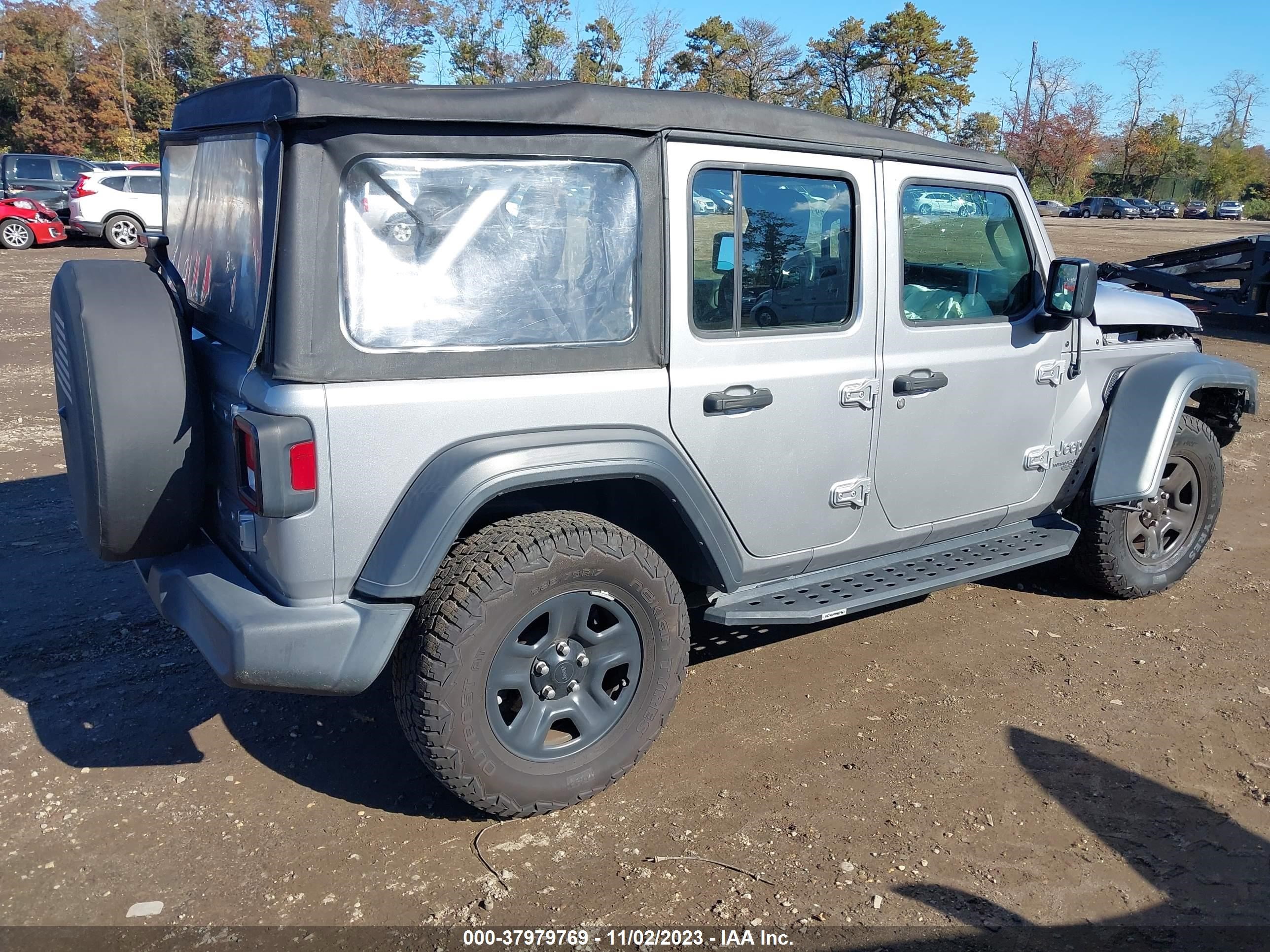 2018 Jeep Wrangler Unlimited Sport 4X4 vin: 1C4HJXDG3JW151719