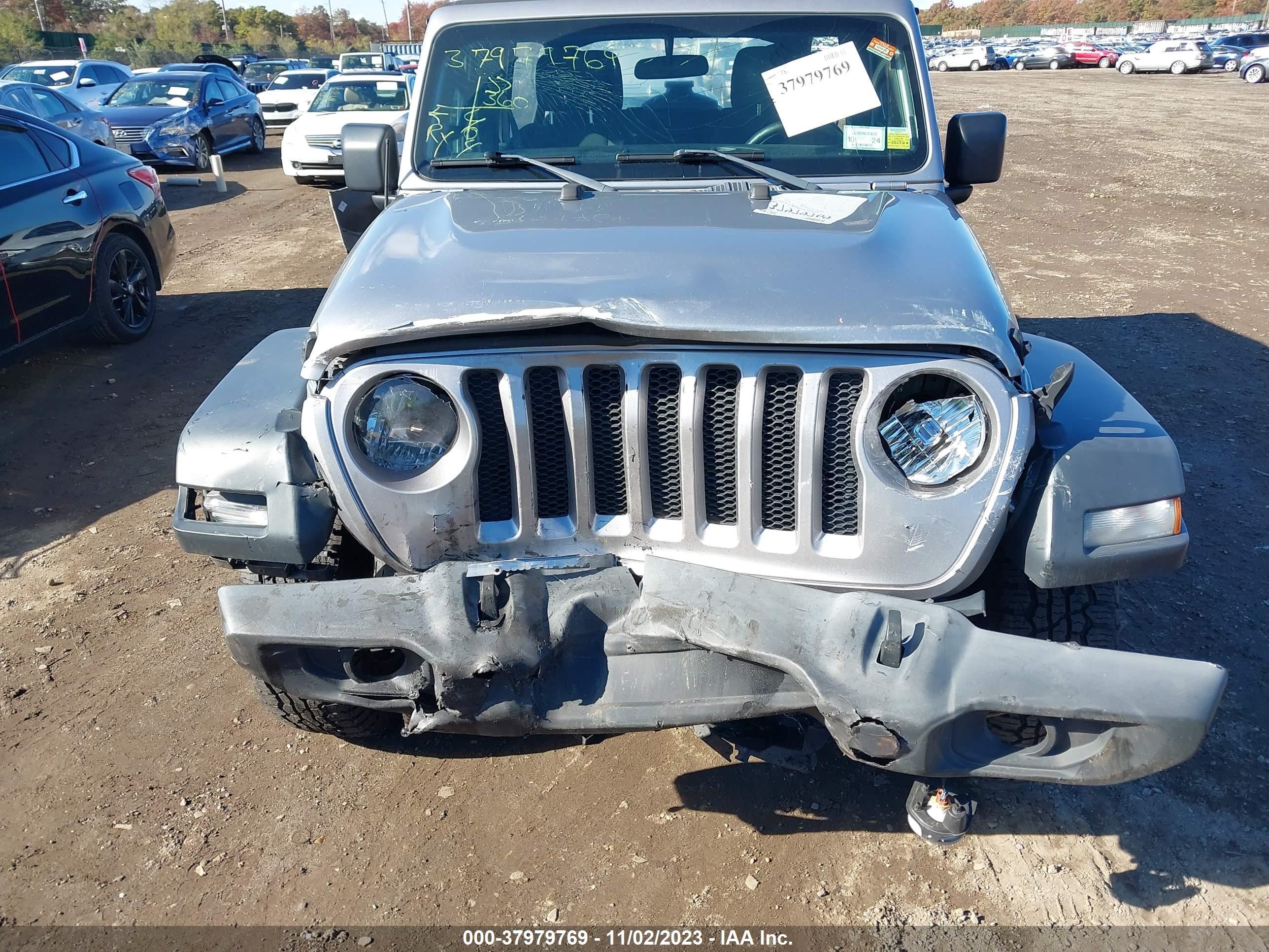 2018 Jeep Wrangler Unlimited Sport 4X4 vin: 1C4HJXDG3JW151719