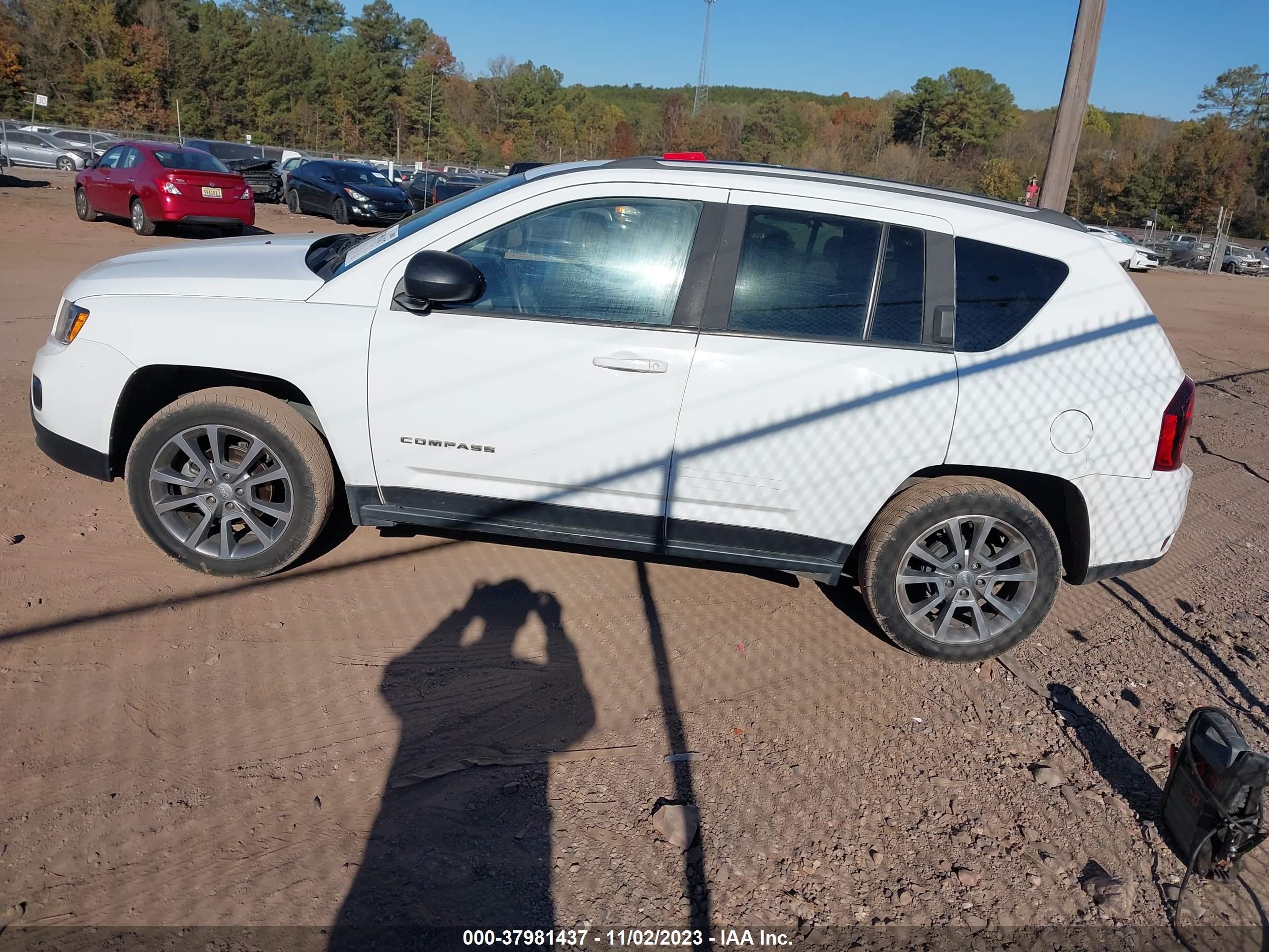 2016 Jeep Compass Sport Se vin: 1C4NJCBAXGD699862