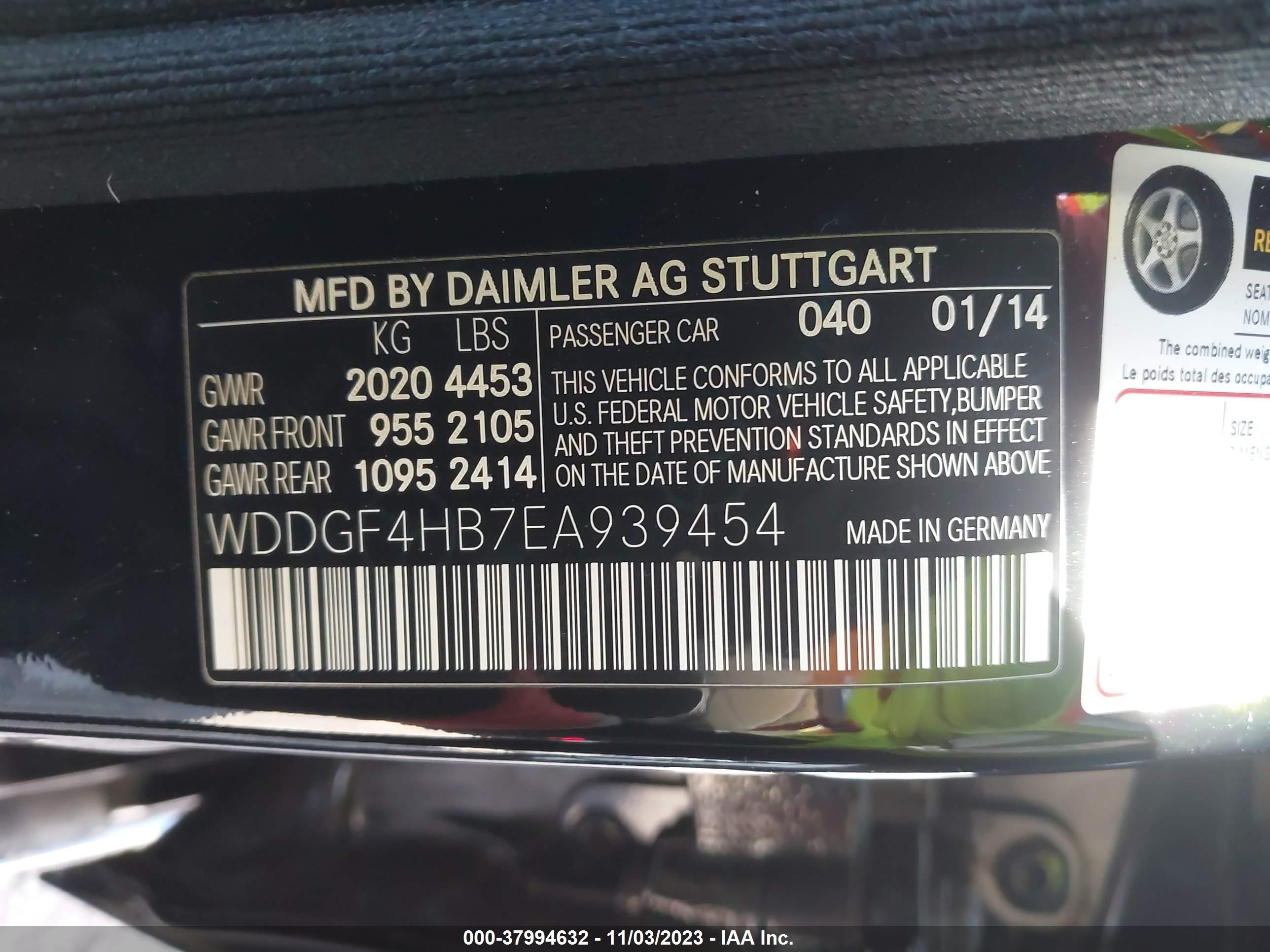 2014 Mercedes-Benz C 250 Luxury/Sport vin: WDDGF4HB7EA939454