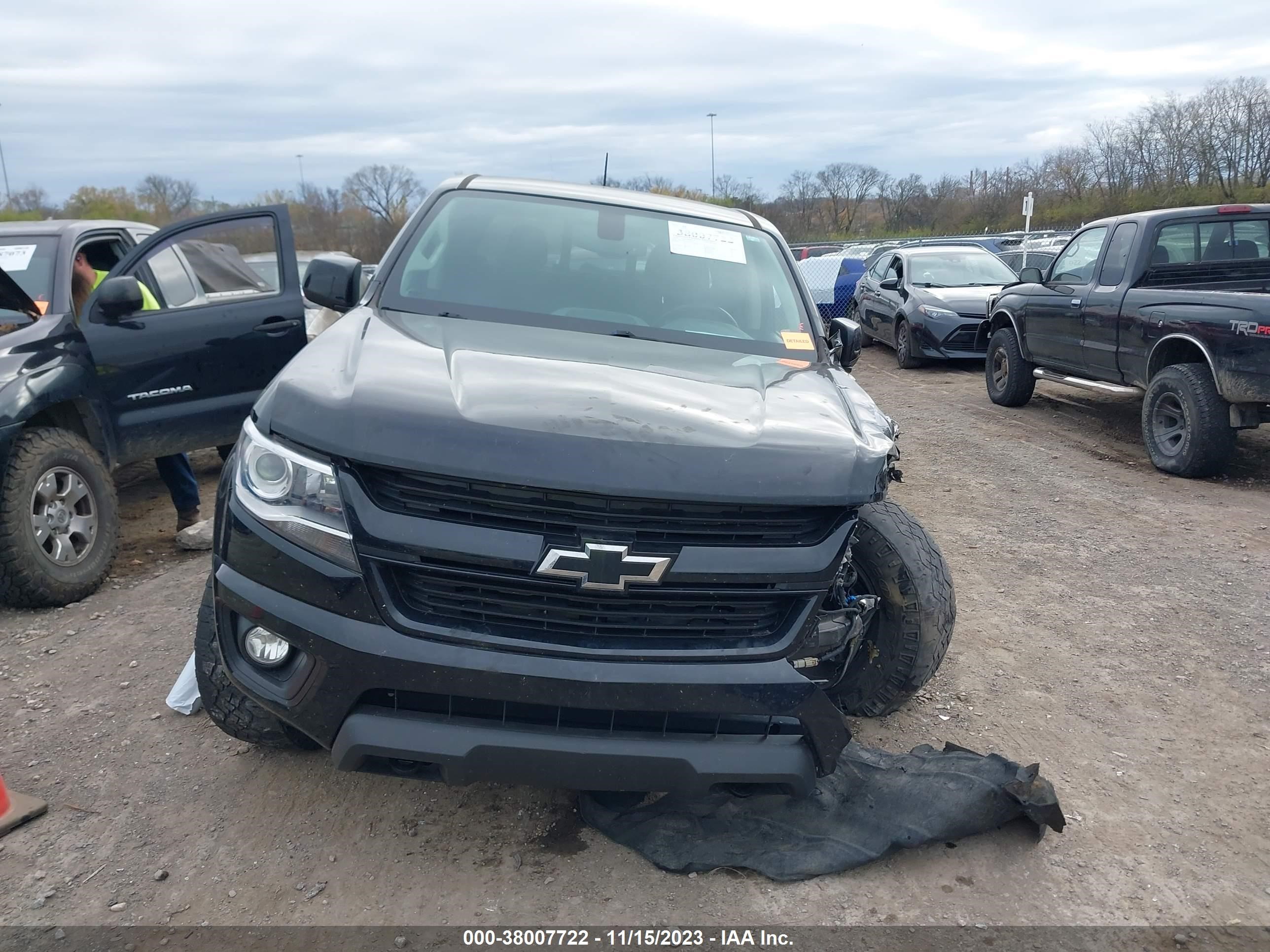 2018 Chevrolet Colorado Z71 vin: 1GCGTDEN3J1202392