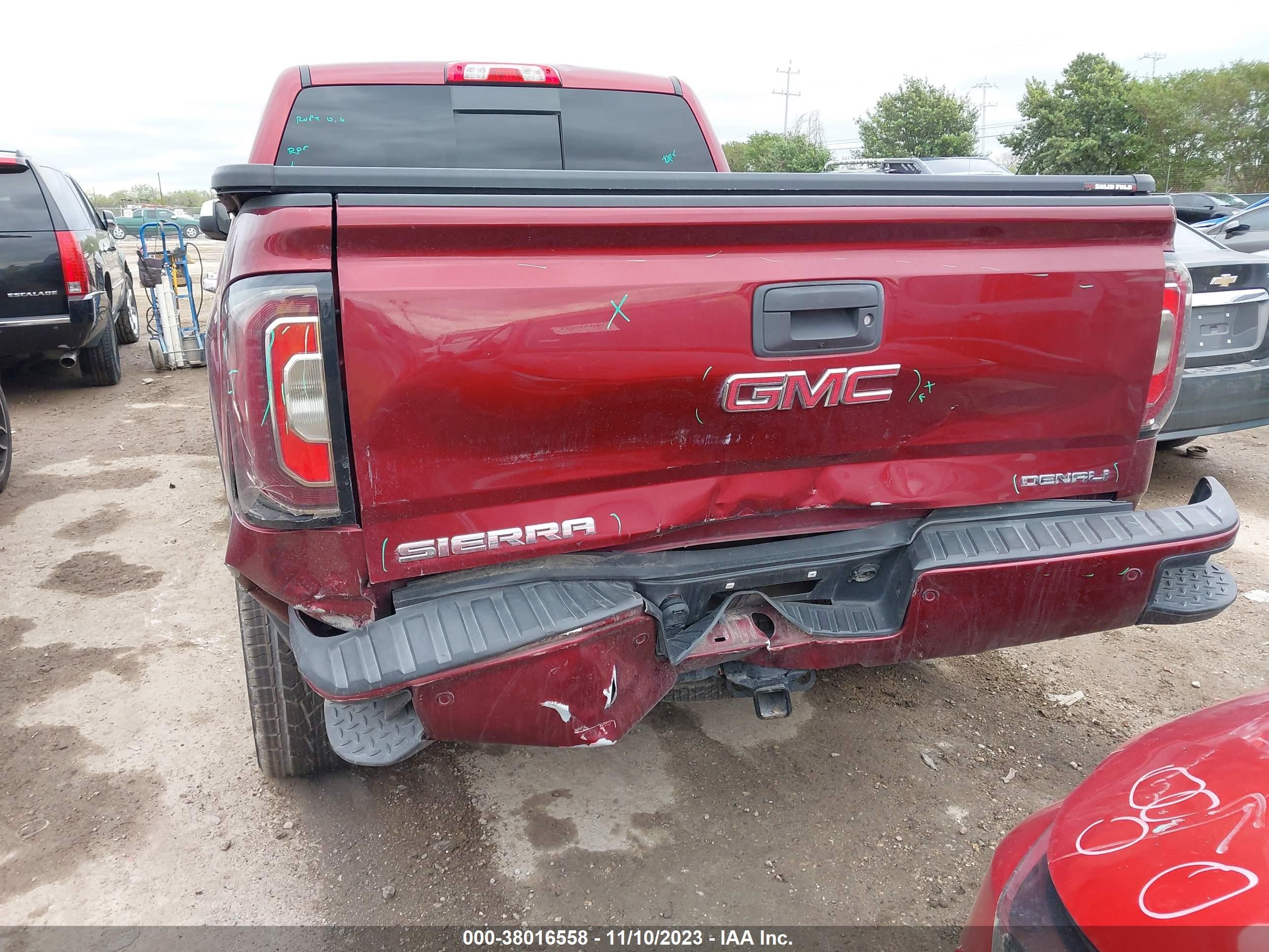 2017 GMC Sierra 1500 Denali vin: 3GTU2PEJ5HG343108