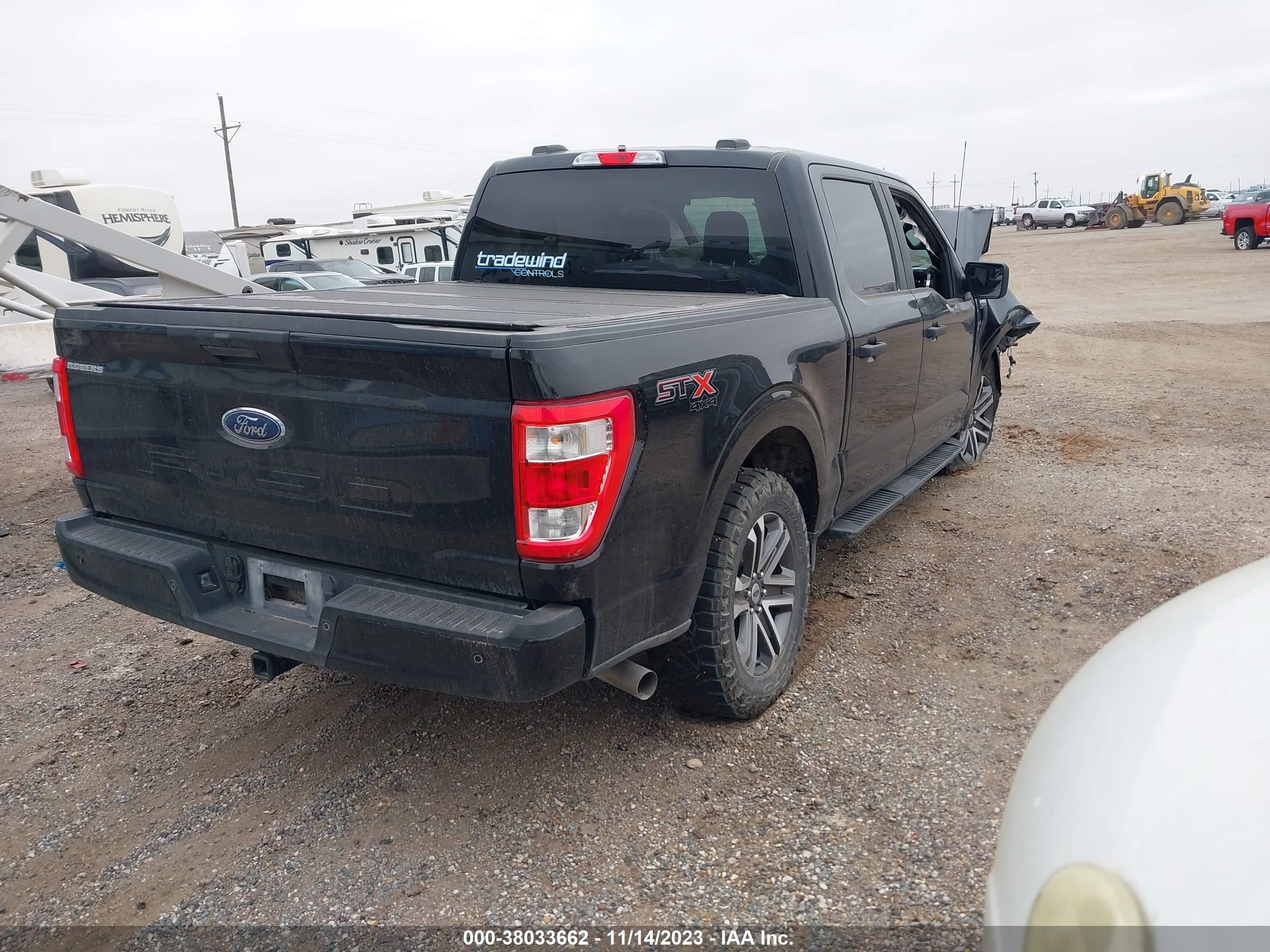 2022 Ford F-150 Xl vin: 1FTFW1E59NKE78528