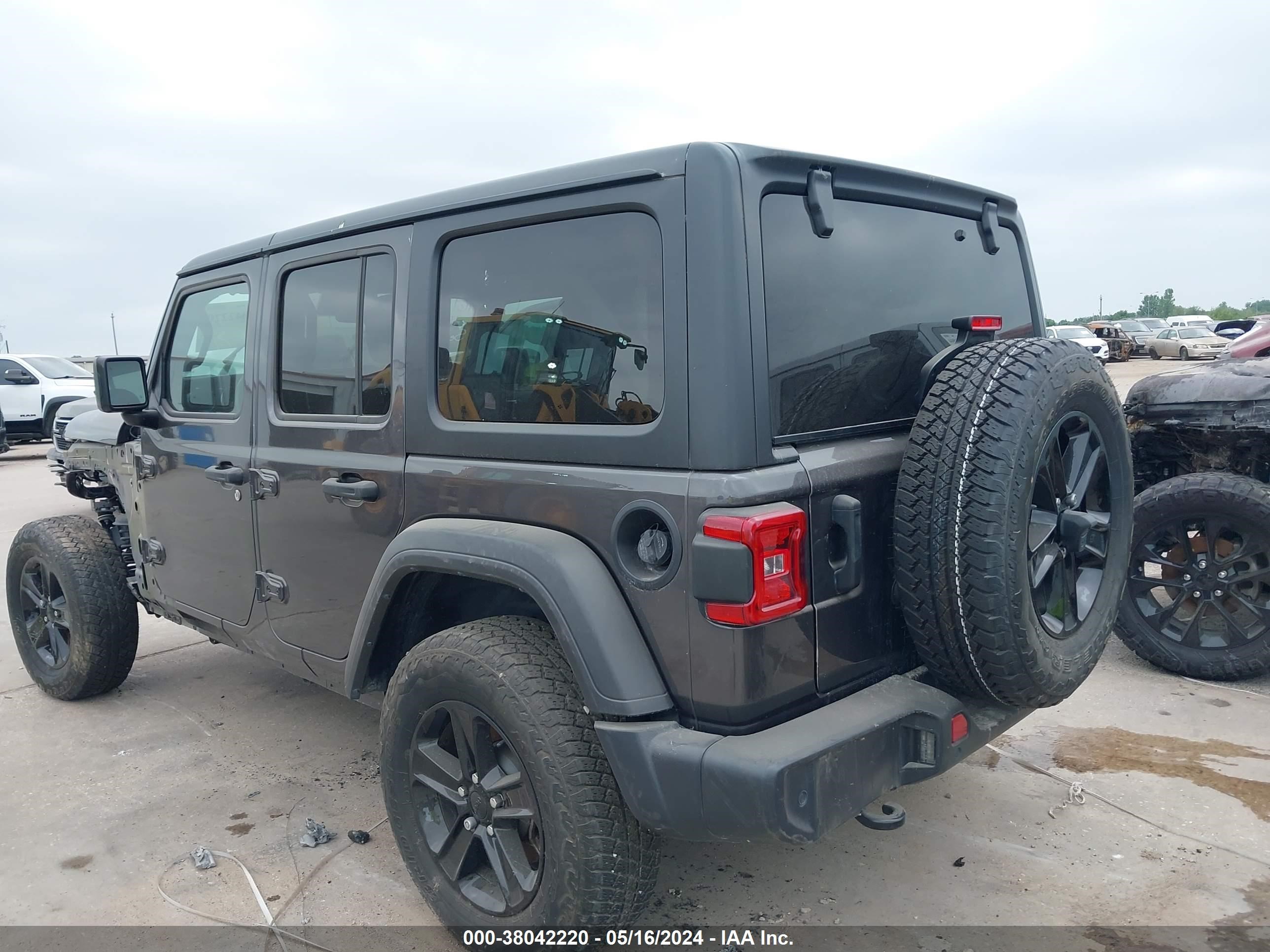 2021 Jeep Wrangler Unlimited Sport Altitude 4X4 vin: 1C4HJXDN7MW585581