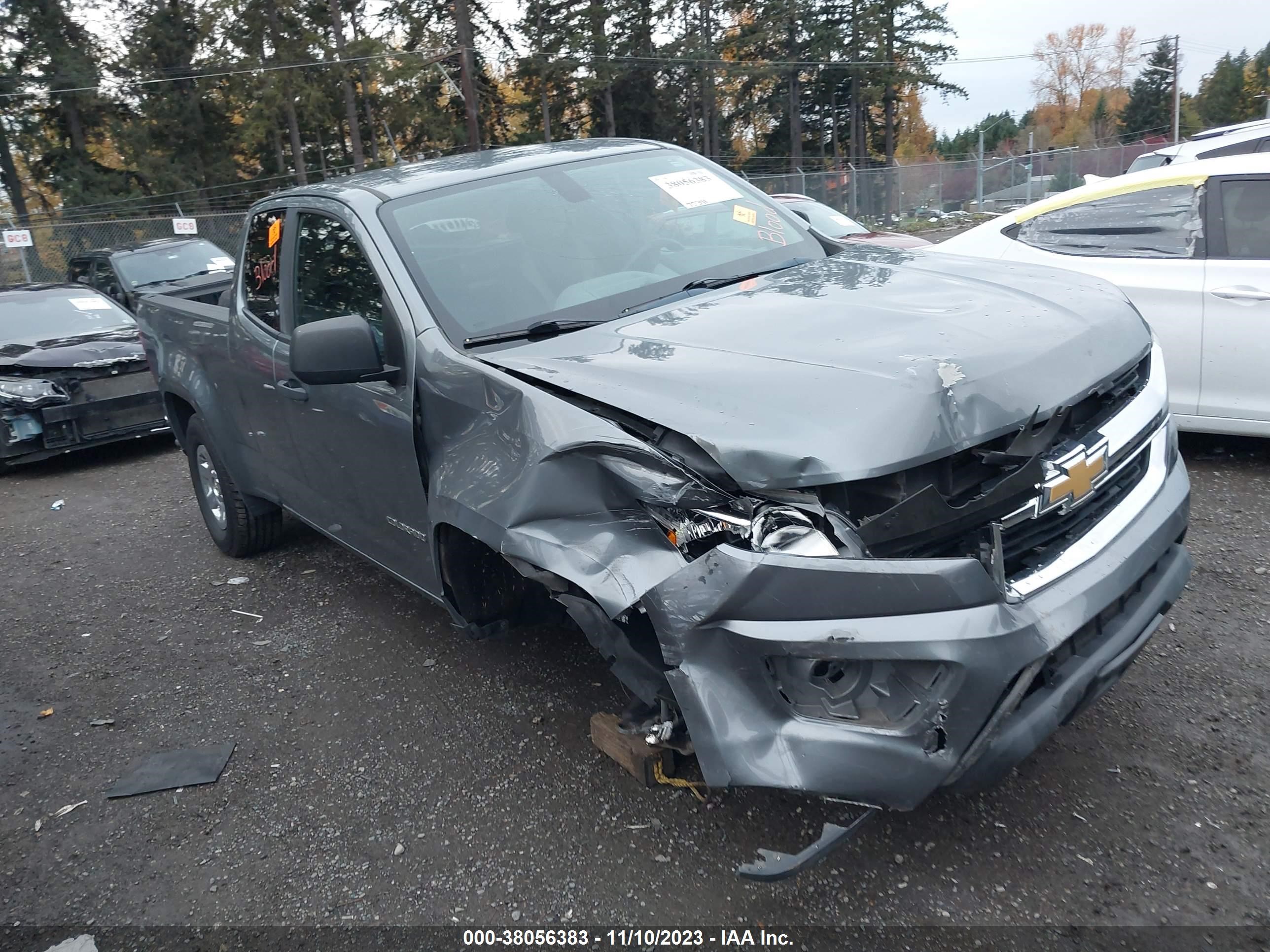 2018 Chevrolet Colorado Wt vin: 1GCHSBEAXJ1303213