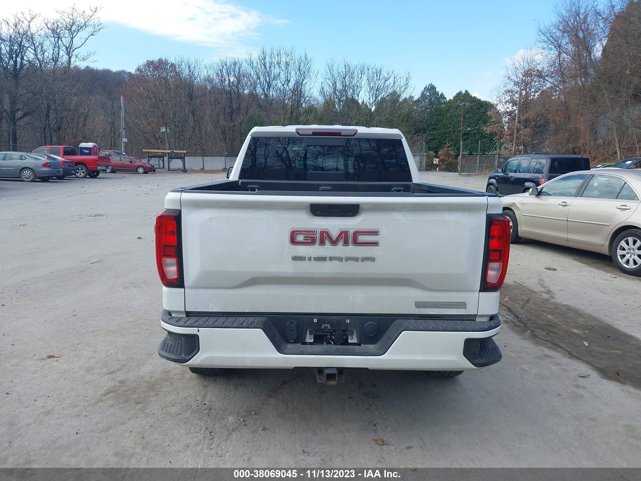 2019 GMC Sierra 1500 Elevation vin: 1GTV9CED4KZ226016