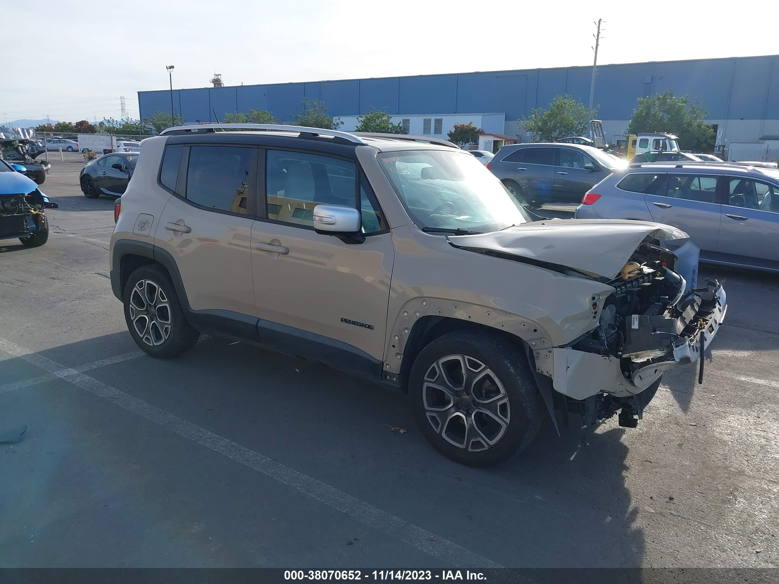 2015 Jeep Renegade Limited vin: ZACCJADT6FPC33694