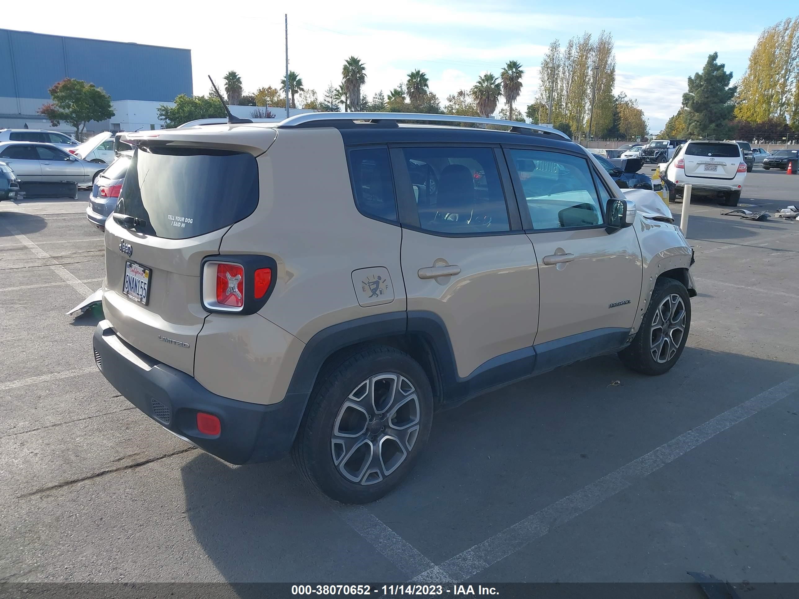 2015 Jeep Renegade Limited vin: ZACCJADT6FPC33694