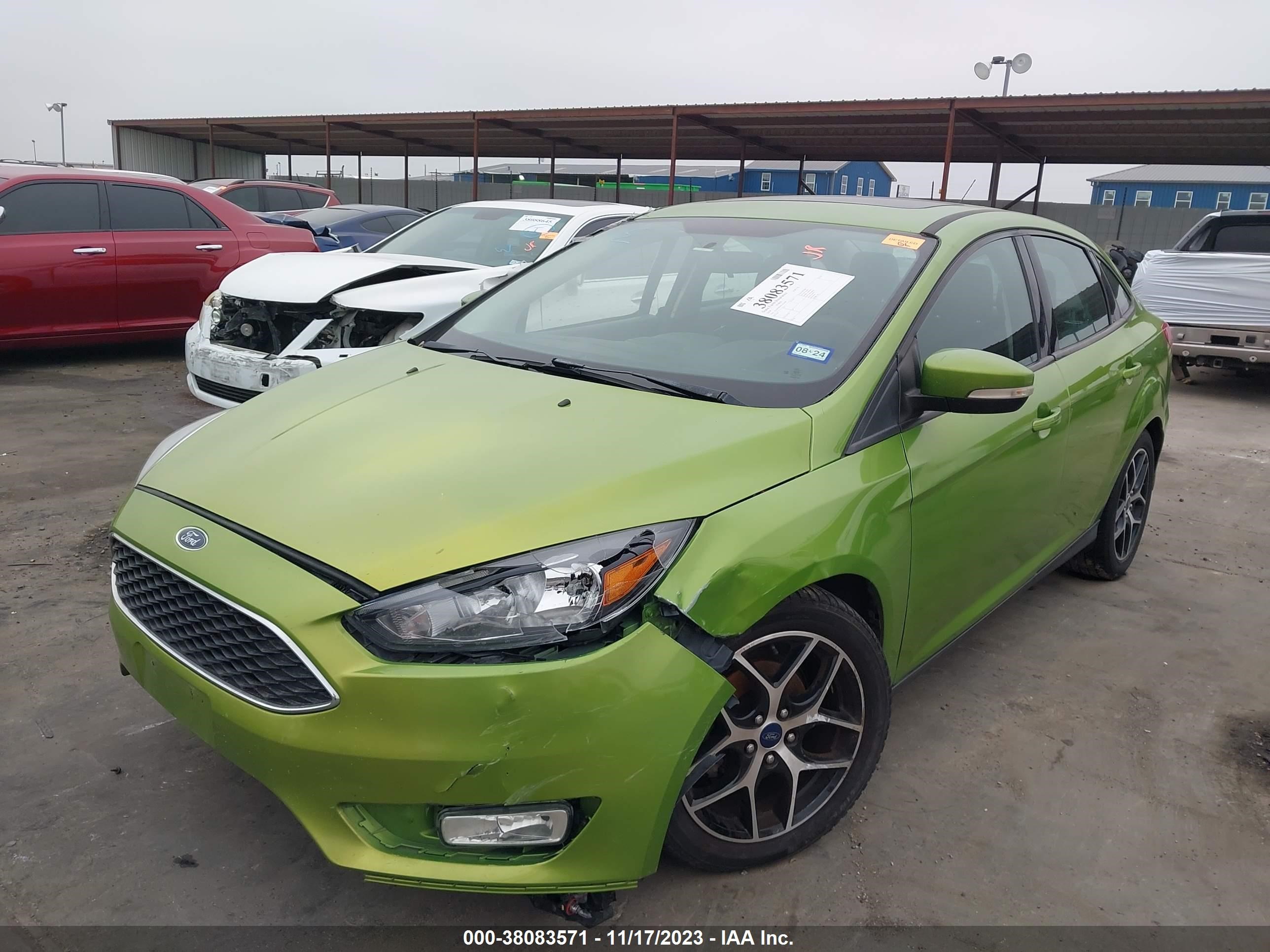 2018 Ford Focus Sel vin: 1FADP3H29JL261668