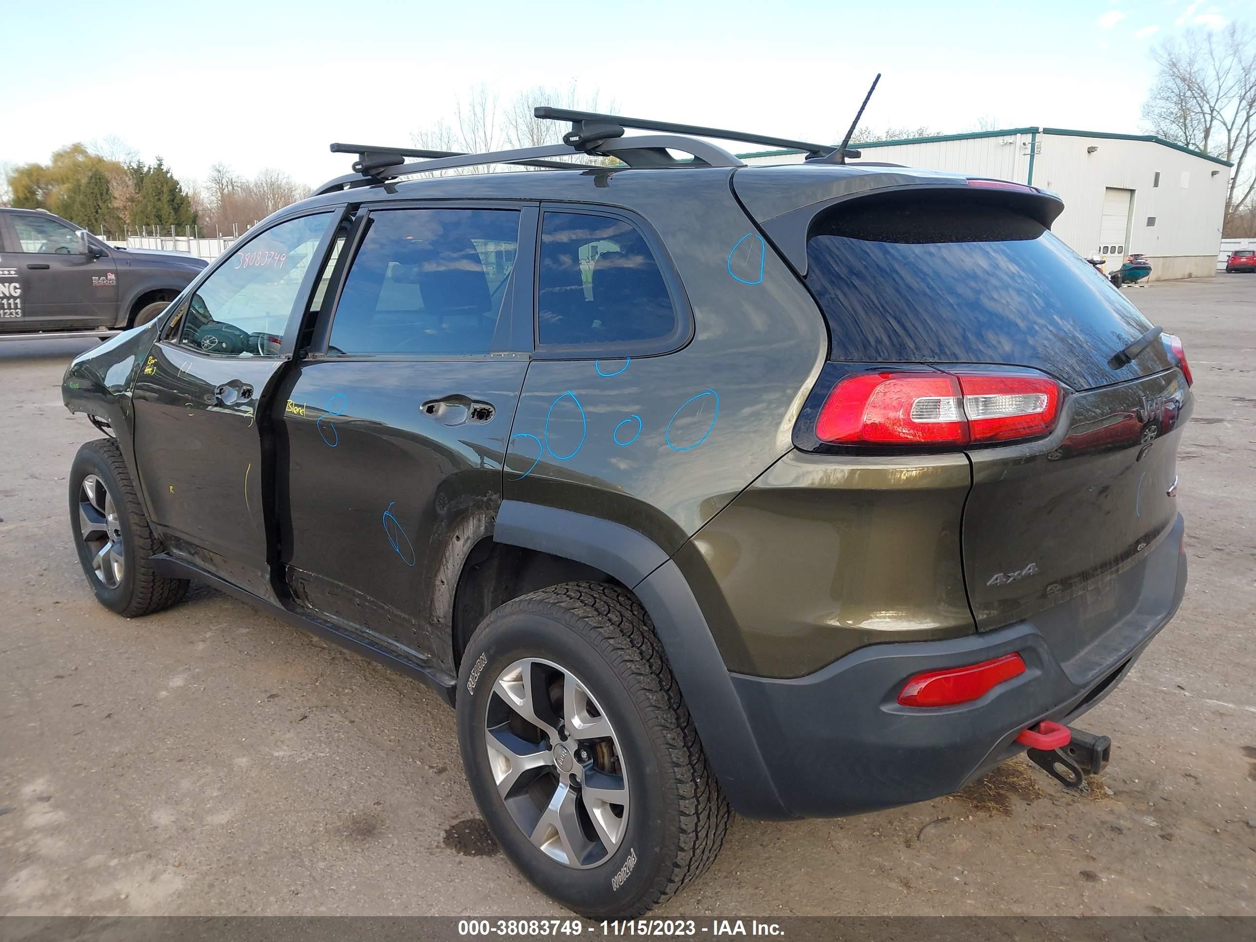 2014 Jeep Cherokee Trailhawk vin: 1C4PJMBB6EW243950