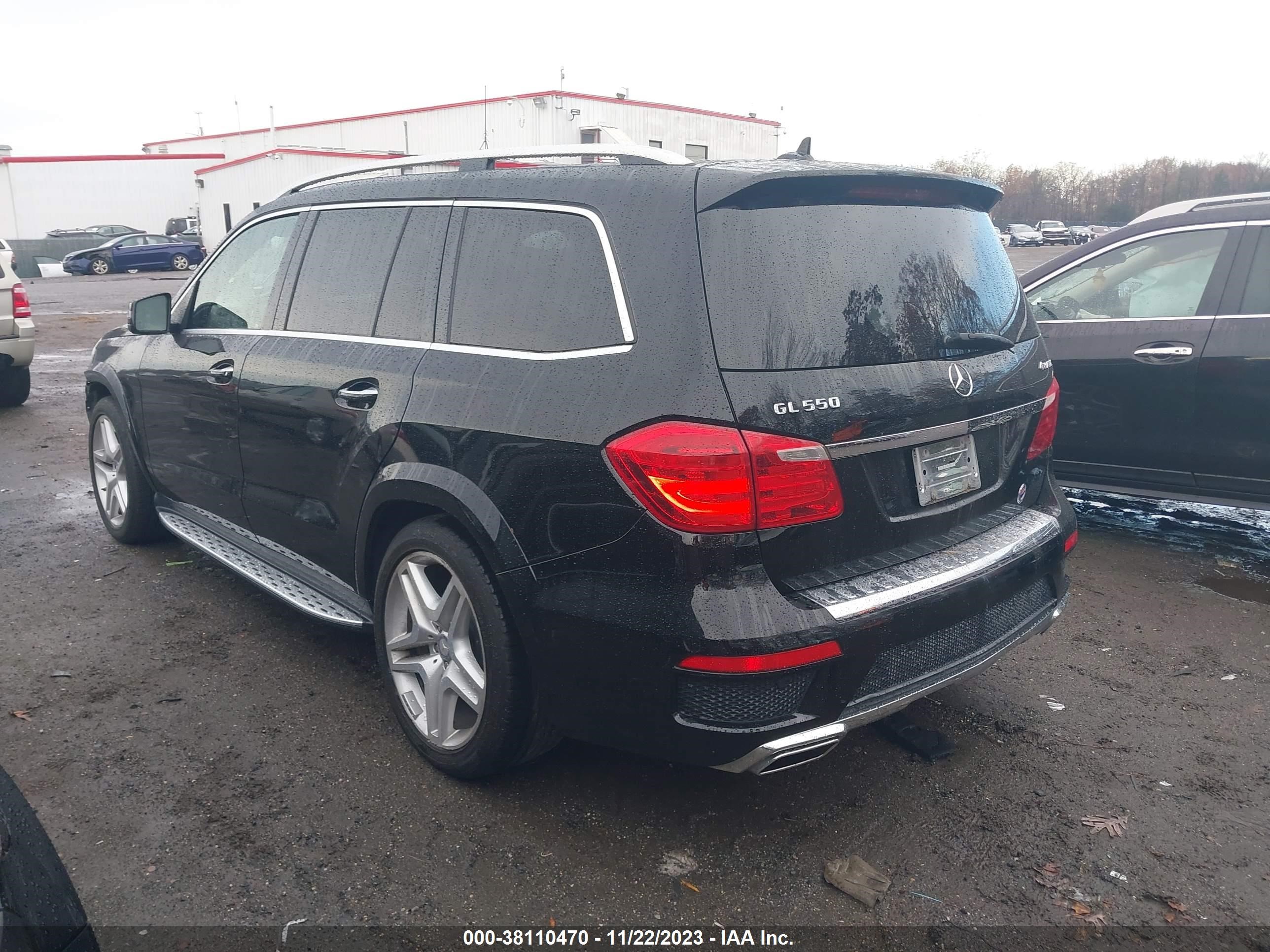 2015 Mercedes-Benz Gl 550 vin: 4JGDF7DE7FA462844