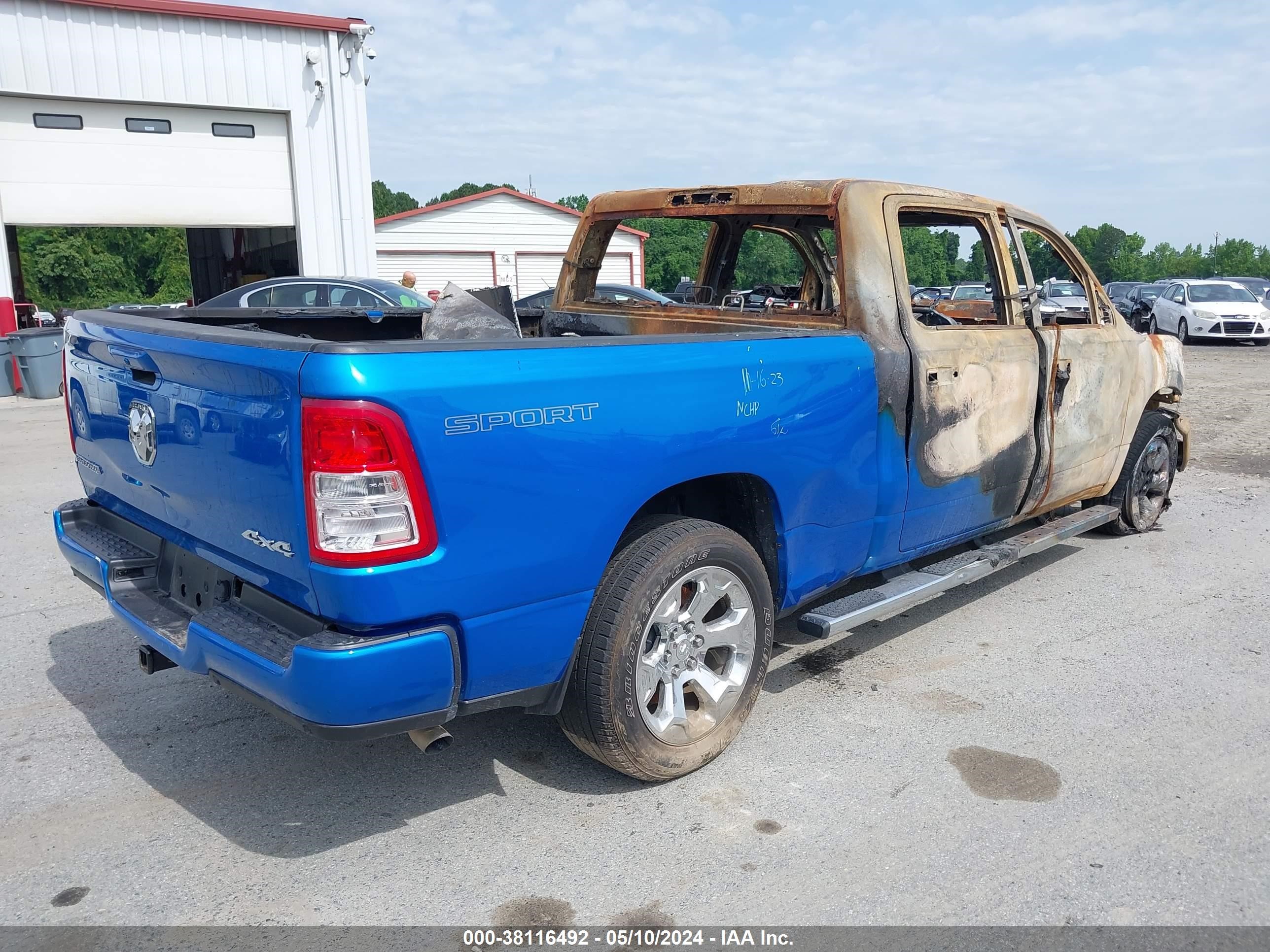 2022 Ram 1500 Big Horn 4X4 6'4" Box vin: 1C6RRFMG0NN444746