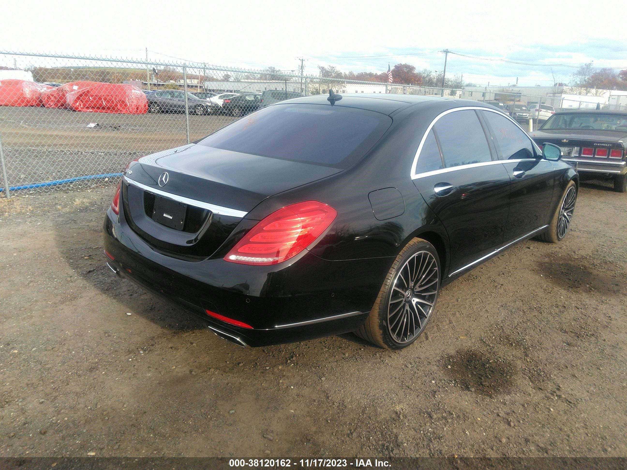 2017 Mercedes-Benz S-Class S 550 vin: WDDUG8CB5HA325909