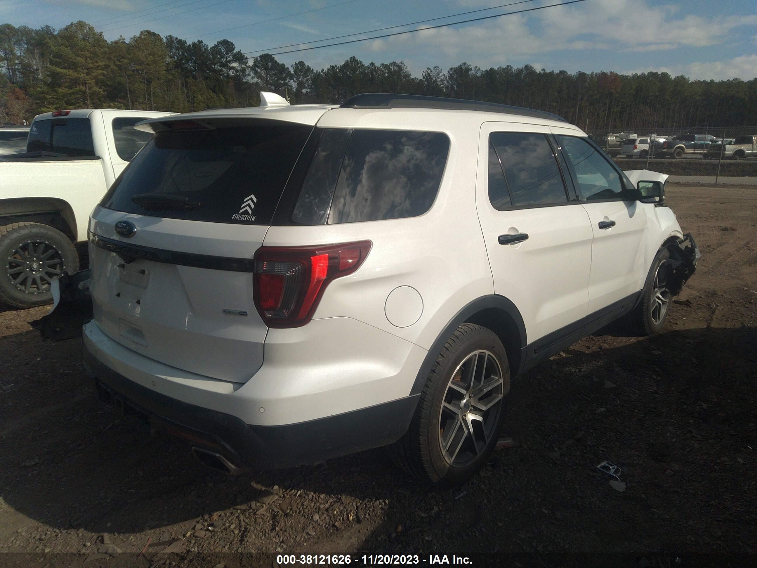 2017 Ford Explorer Sport vin: 1FM5K8GT7HGA20114