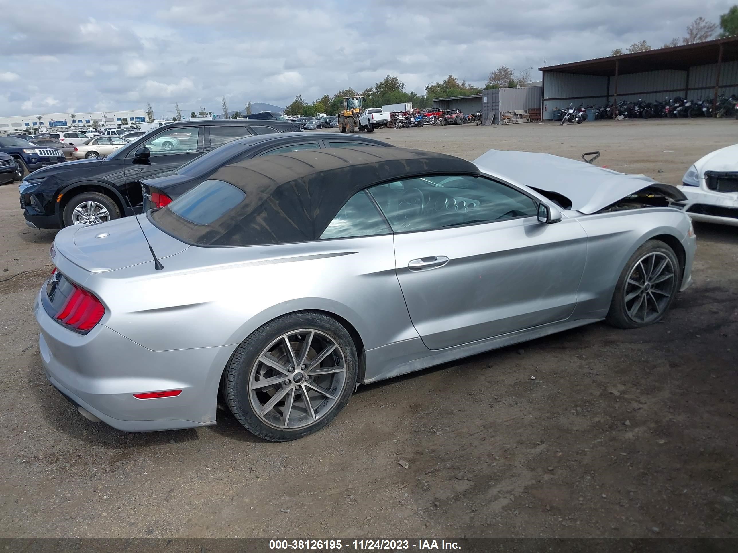 2018 Ford Mustang Ecoboost Premium vin: 1FATP8UH1J5123968