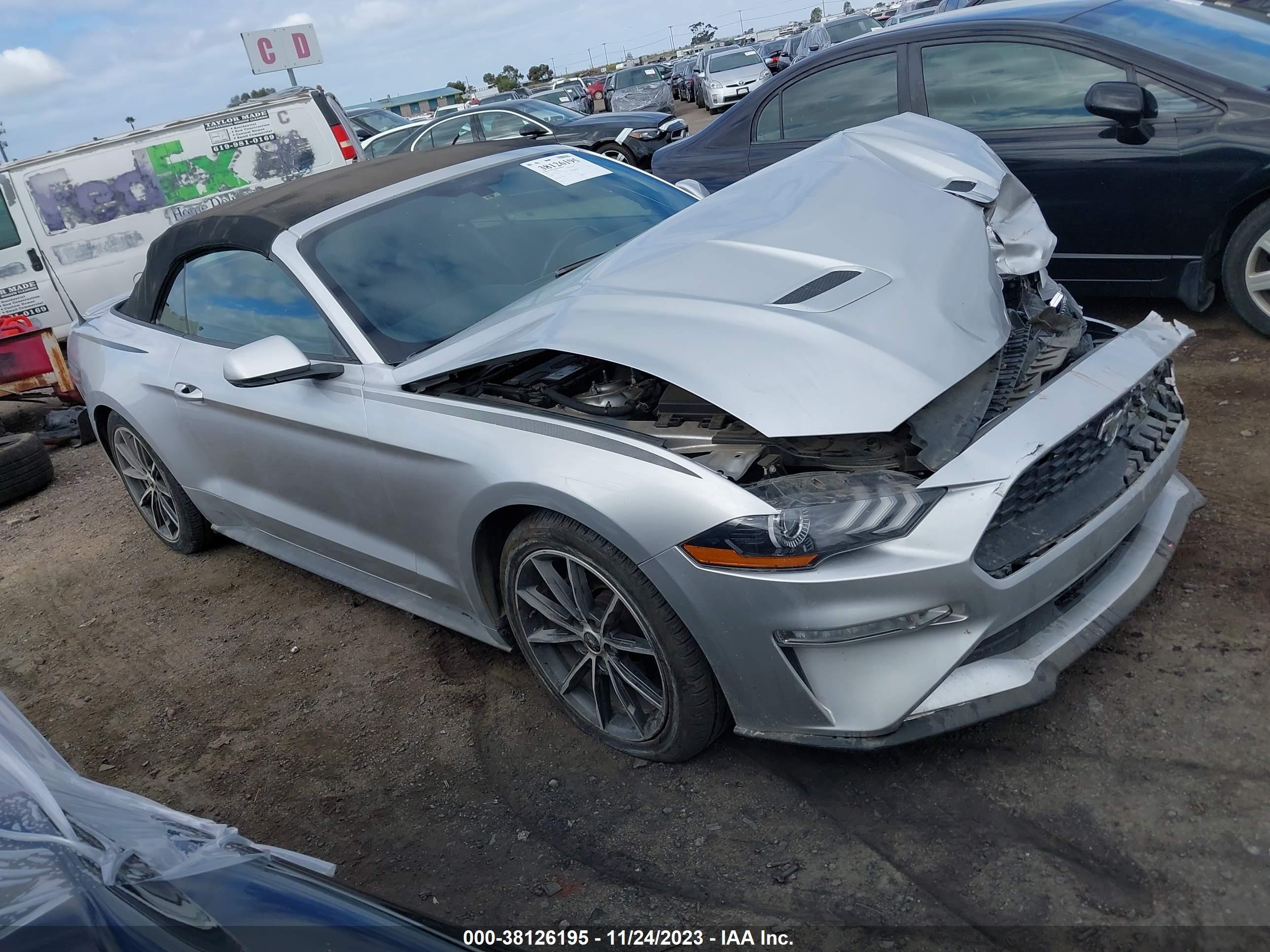 2018 Ford Mustang Ecoboost Premium vin: 1FATP8UH1J5123968