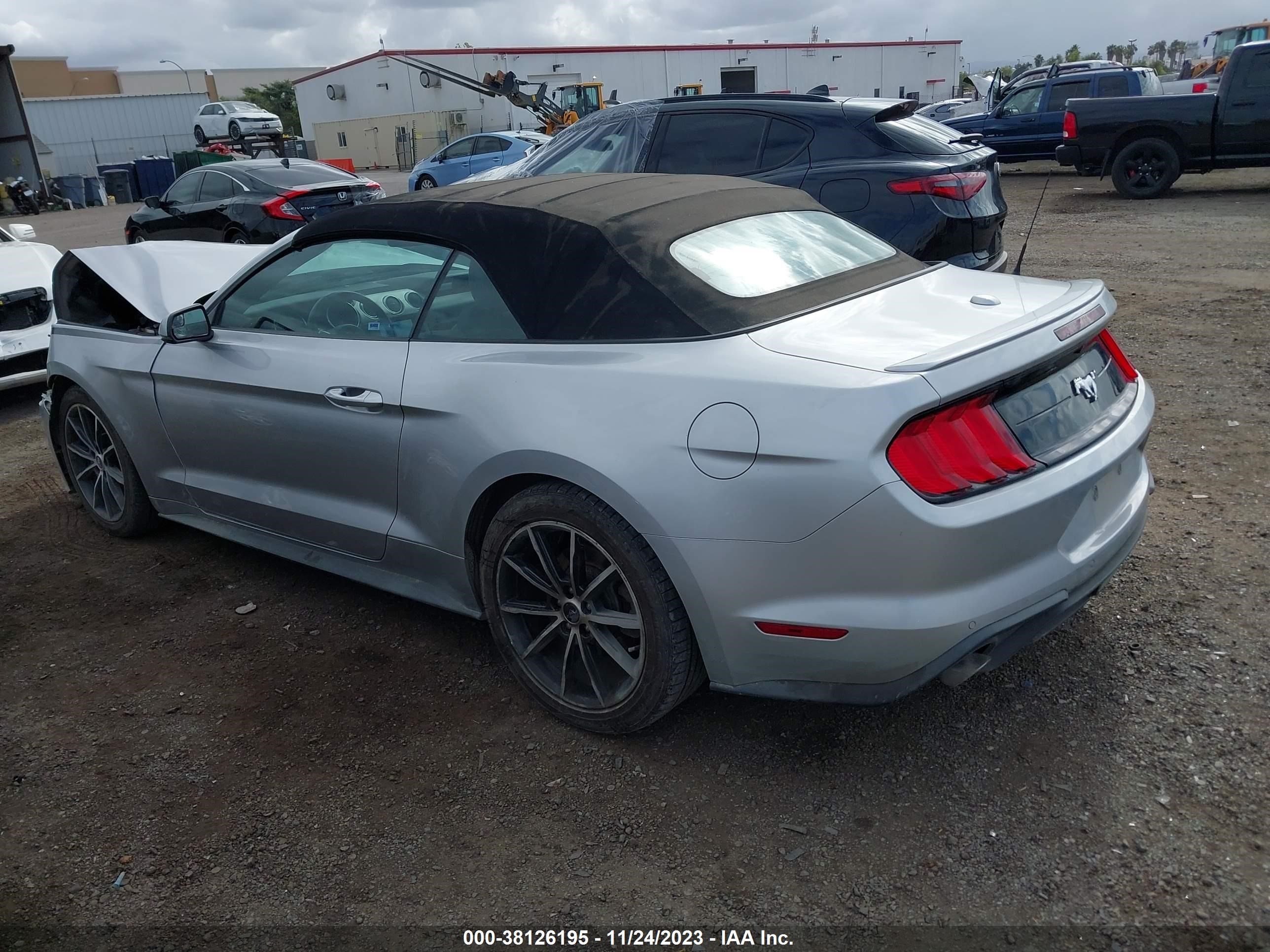 2018 Ford Mustang Ecoboost Premium vin: 1FATP8UH1J5123968
