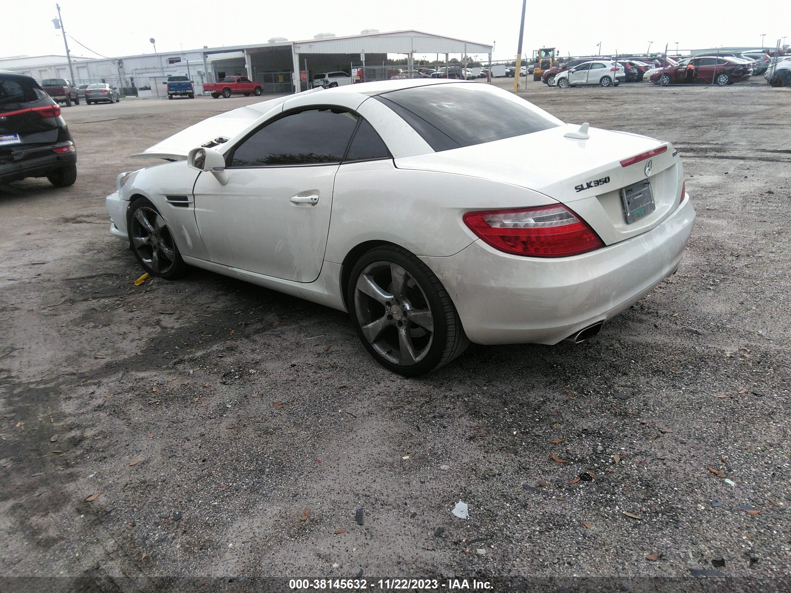 2012 Mercedes-Benz Slk-Class Slk 350 vin: WDDPK5HA9CF023898